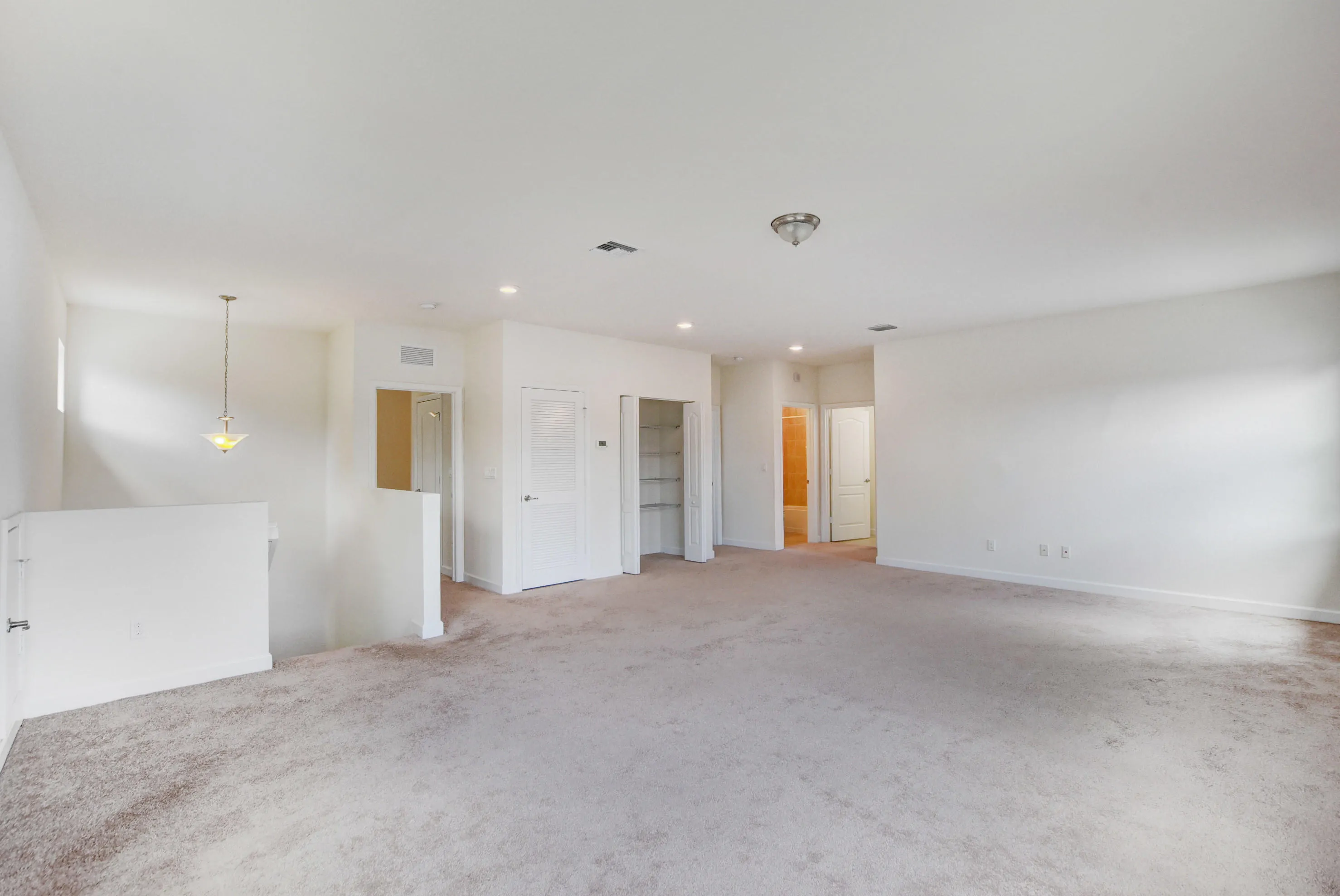 8979 Gulf Run Way