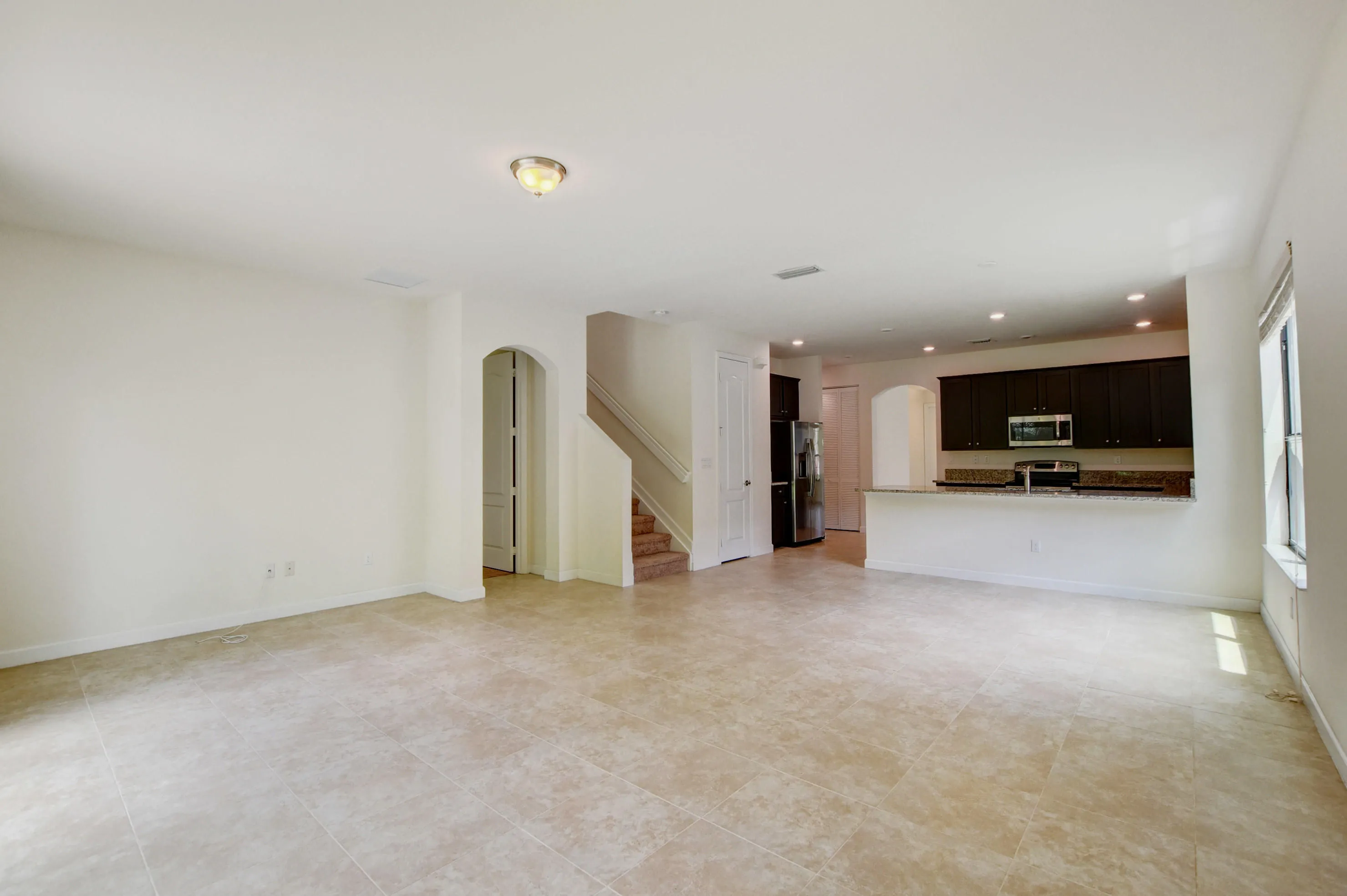 8979 Gulf Run Way