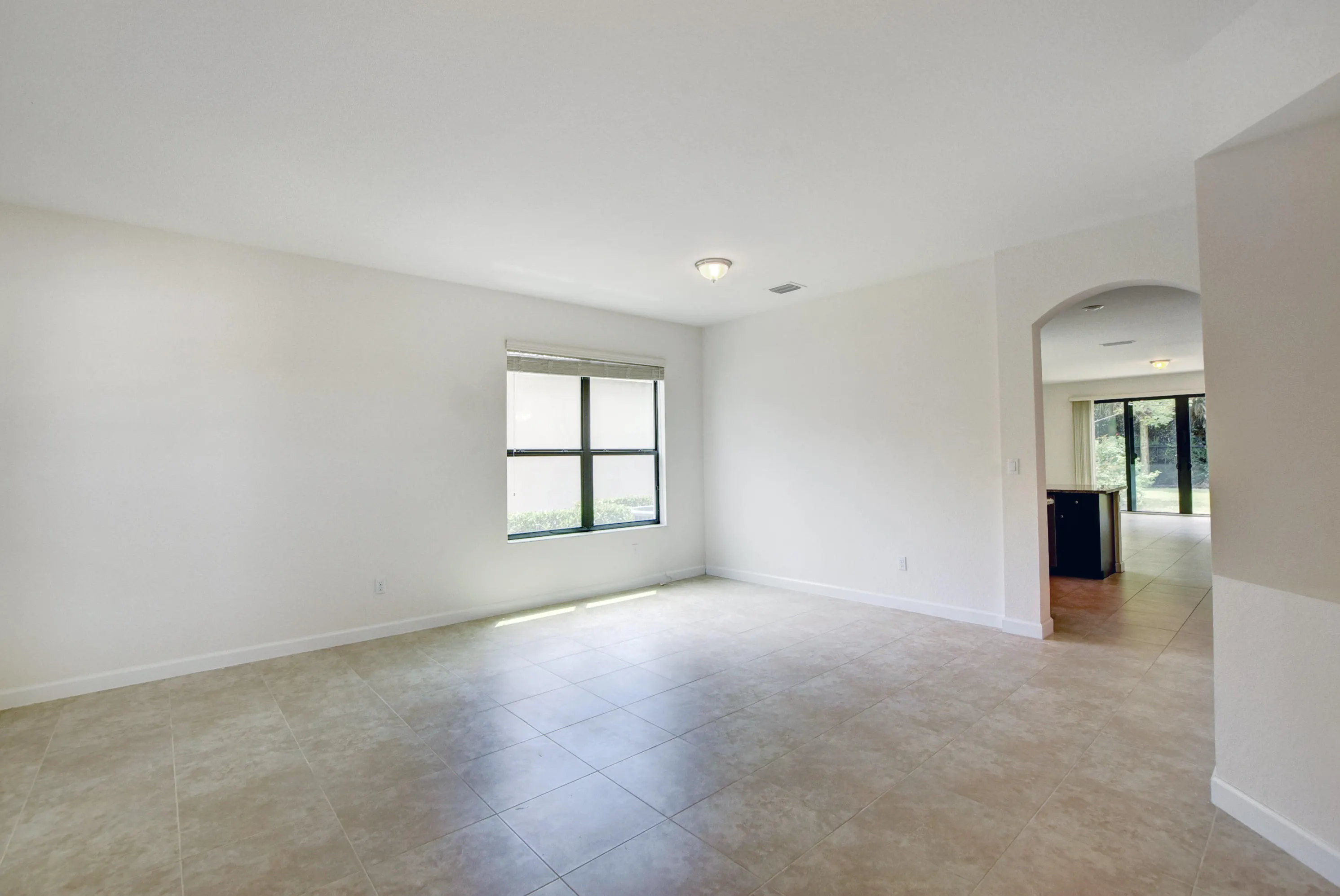 8979 Gulf Run Way
