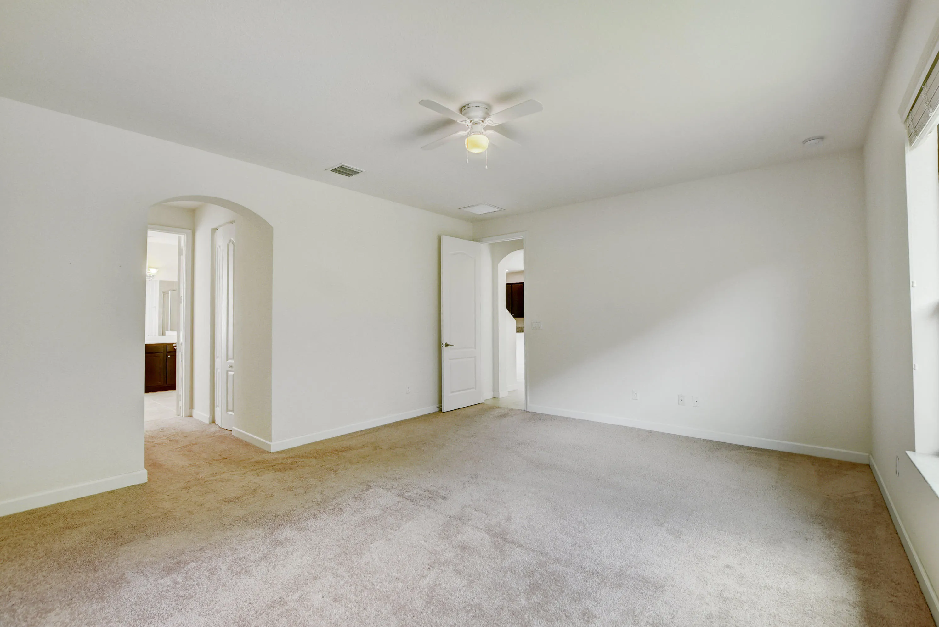 8979 Gulf Run Way