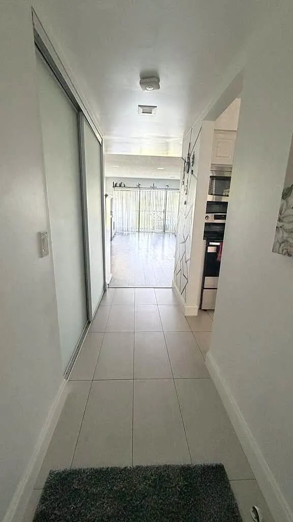 4284 DESTE Court #304