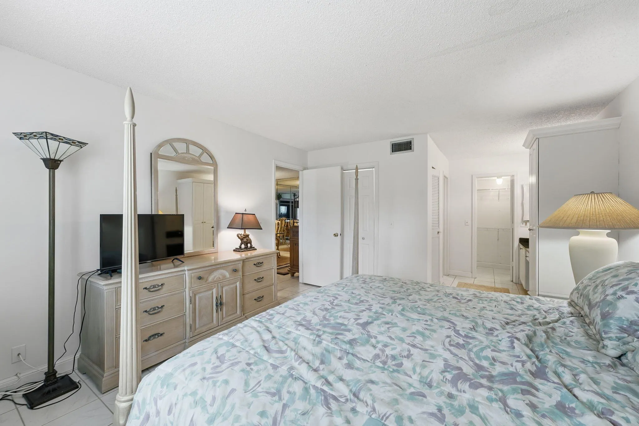2480 Juniper Drive