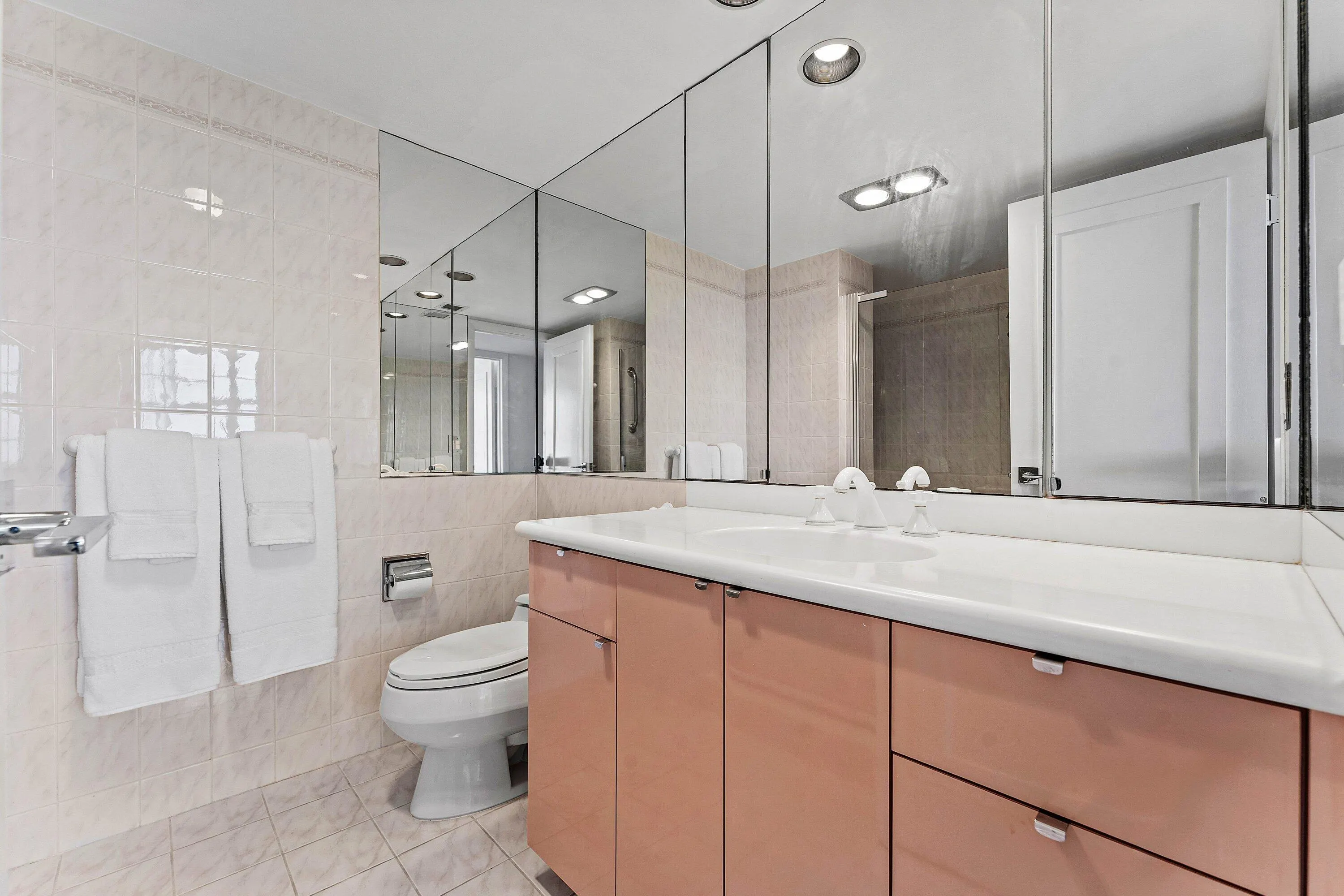 2000 S OCEAN Boulevard #6A