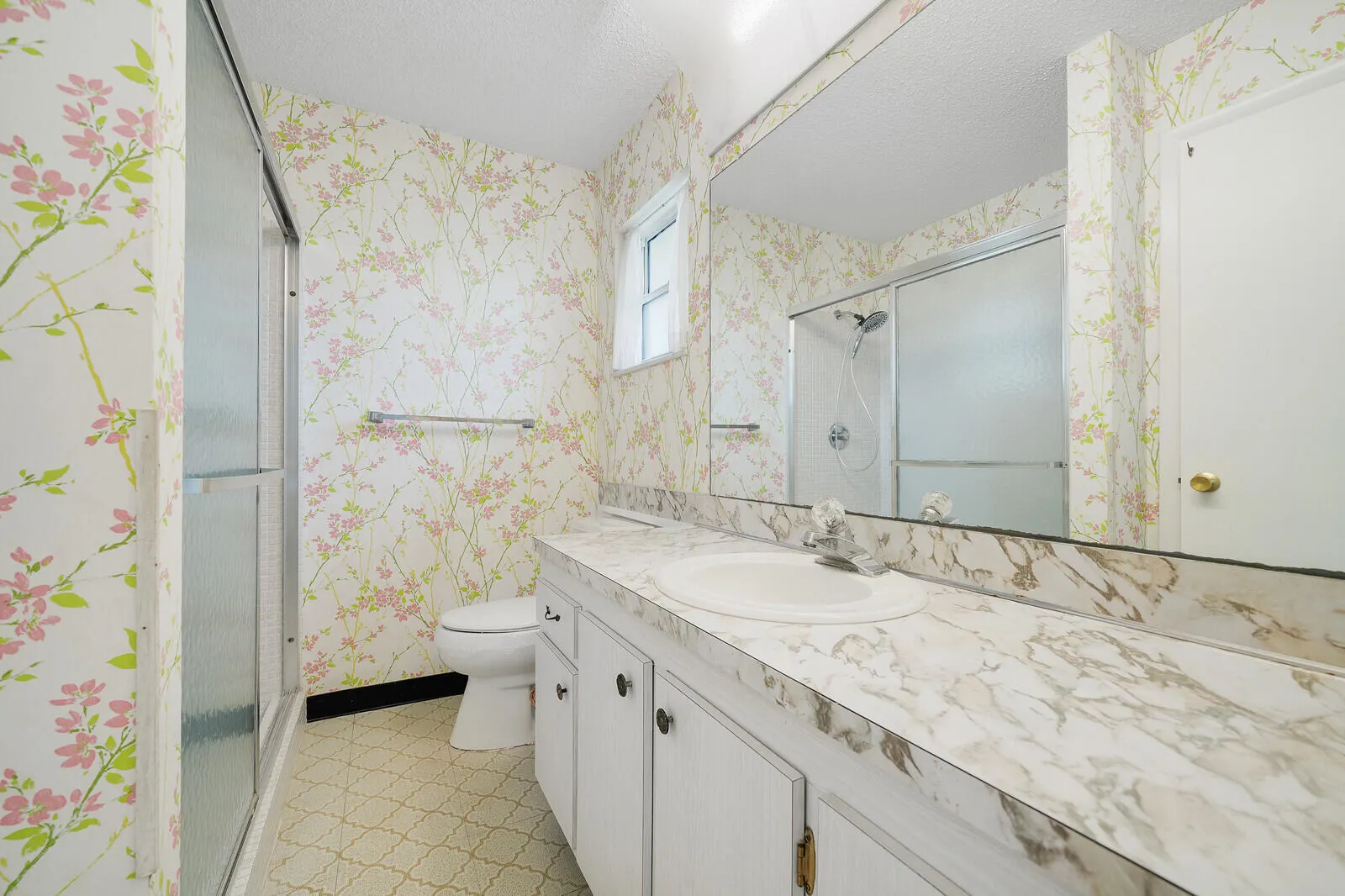 717 SW 15TH Street