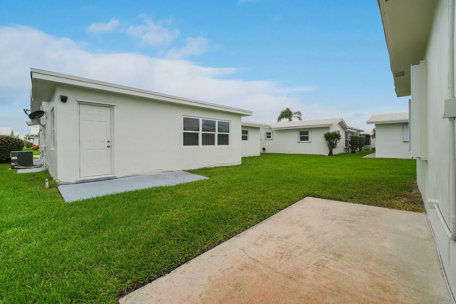 717 SW 15TH Street