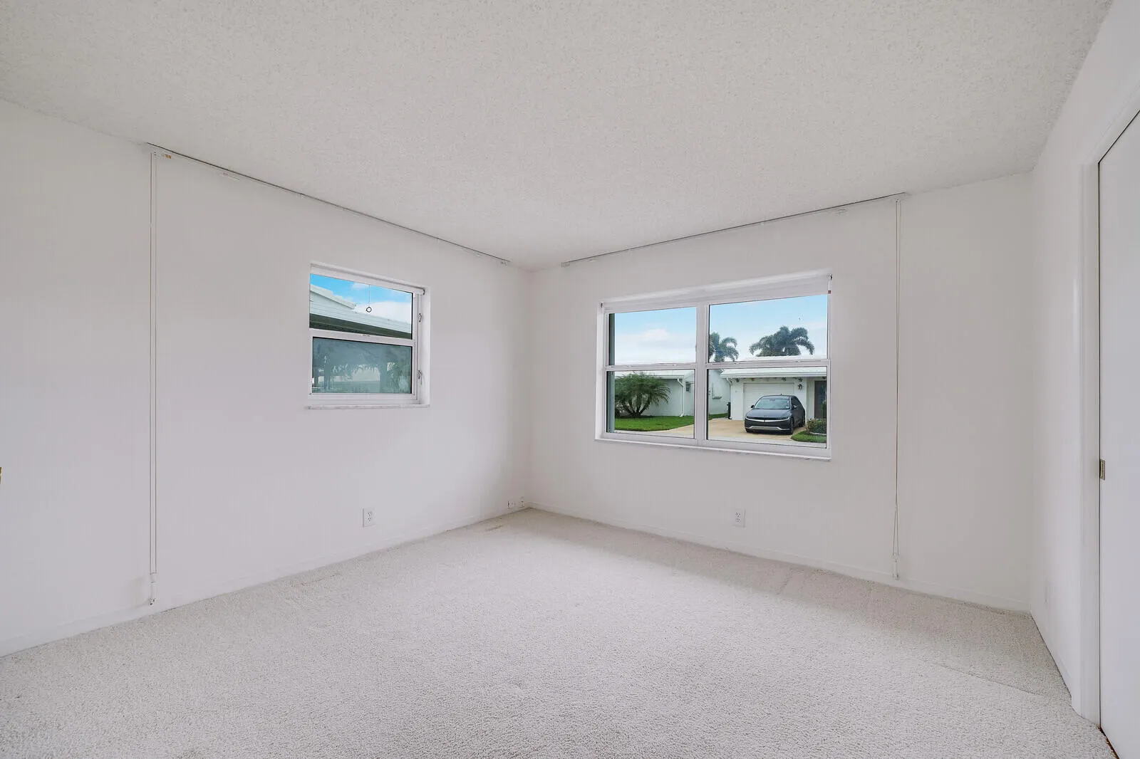 717 SW 15TH Street