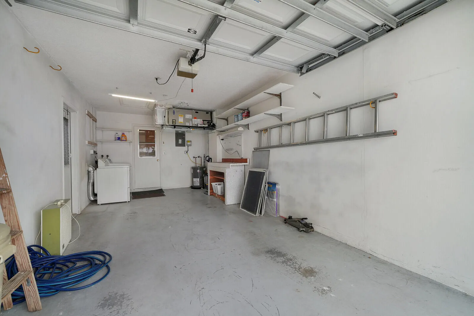717 SW 15TH Street