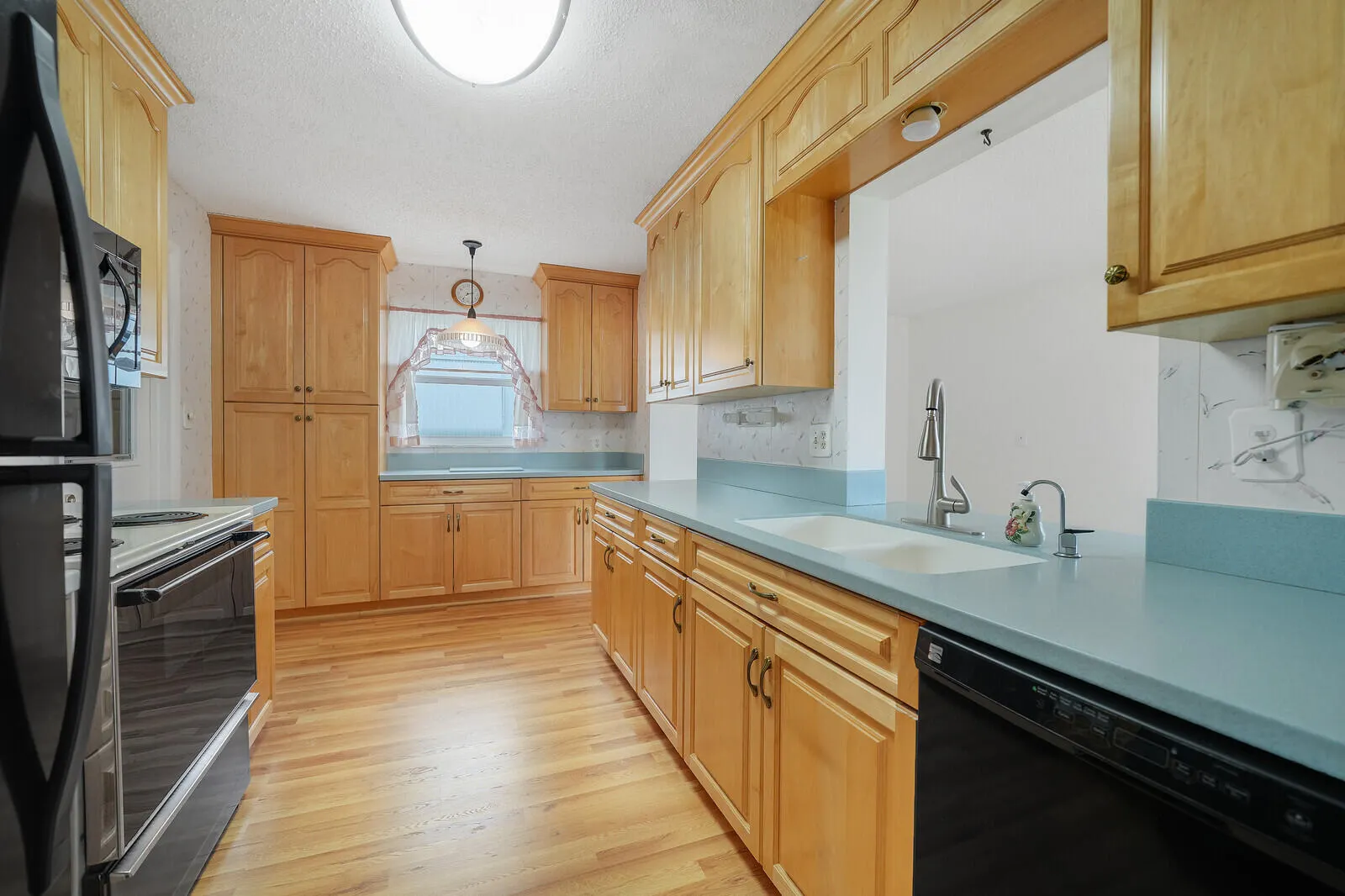 717 SW 15TH Street