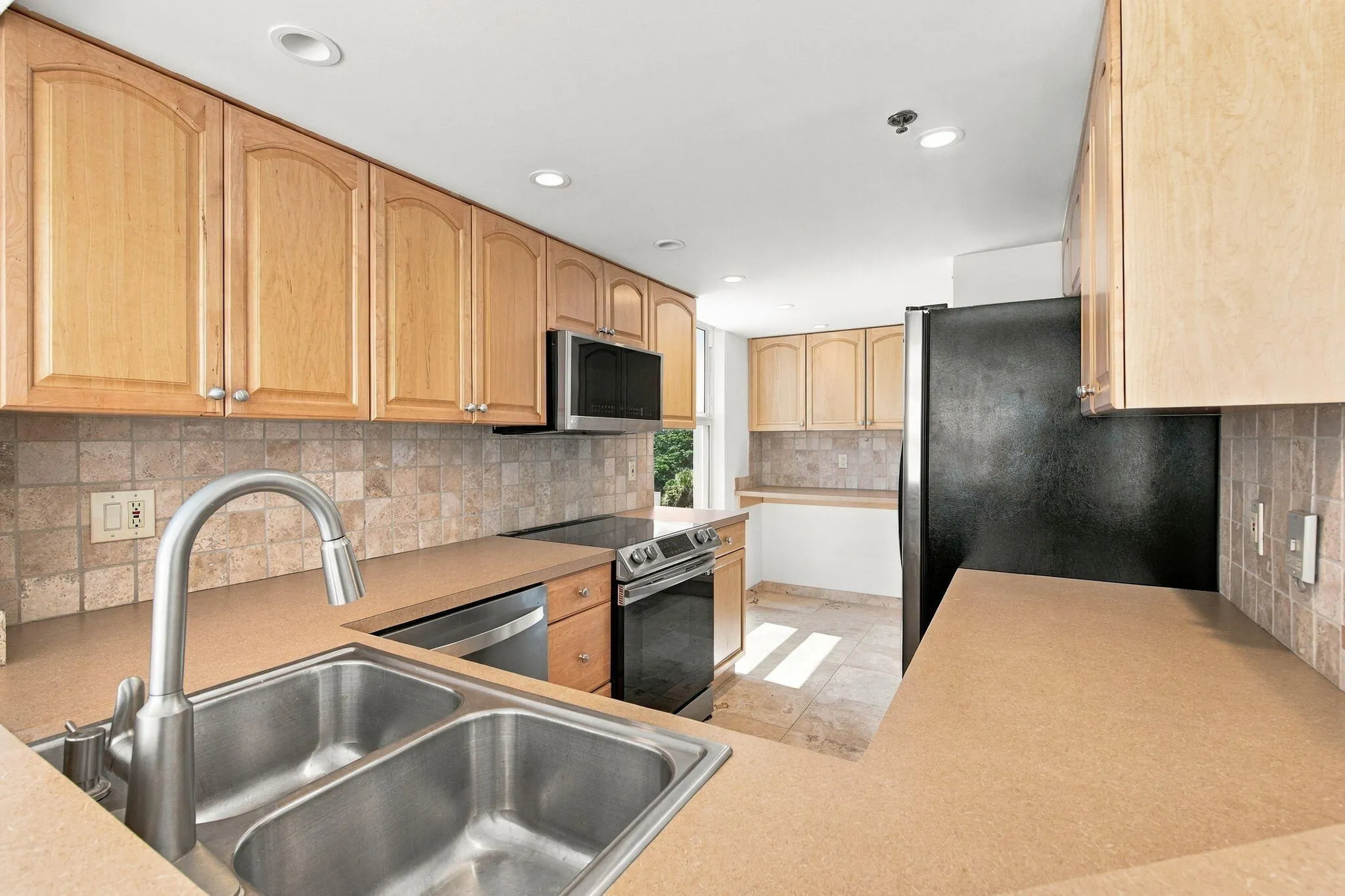 3901 S FLAGLER Drive #403