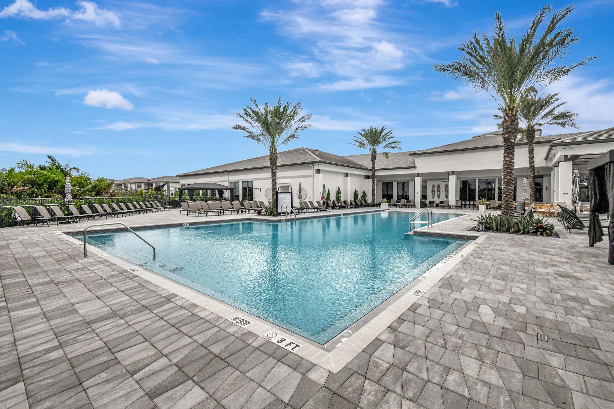 8209 ESSEX COUNTRY CLUB Drive