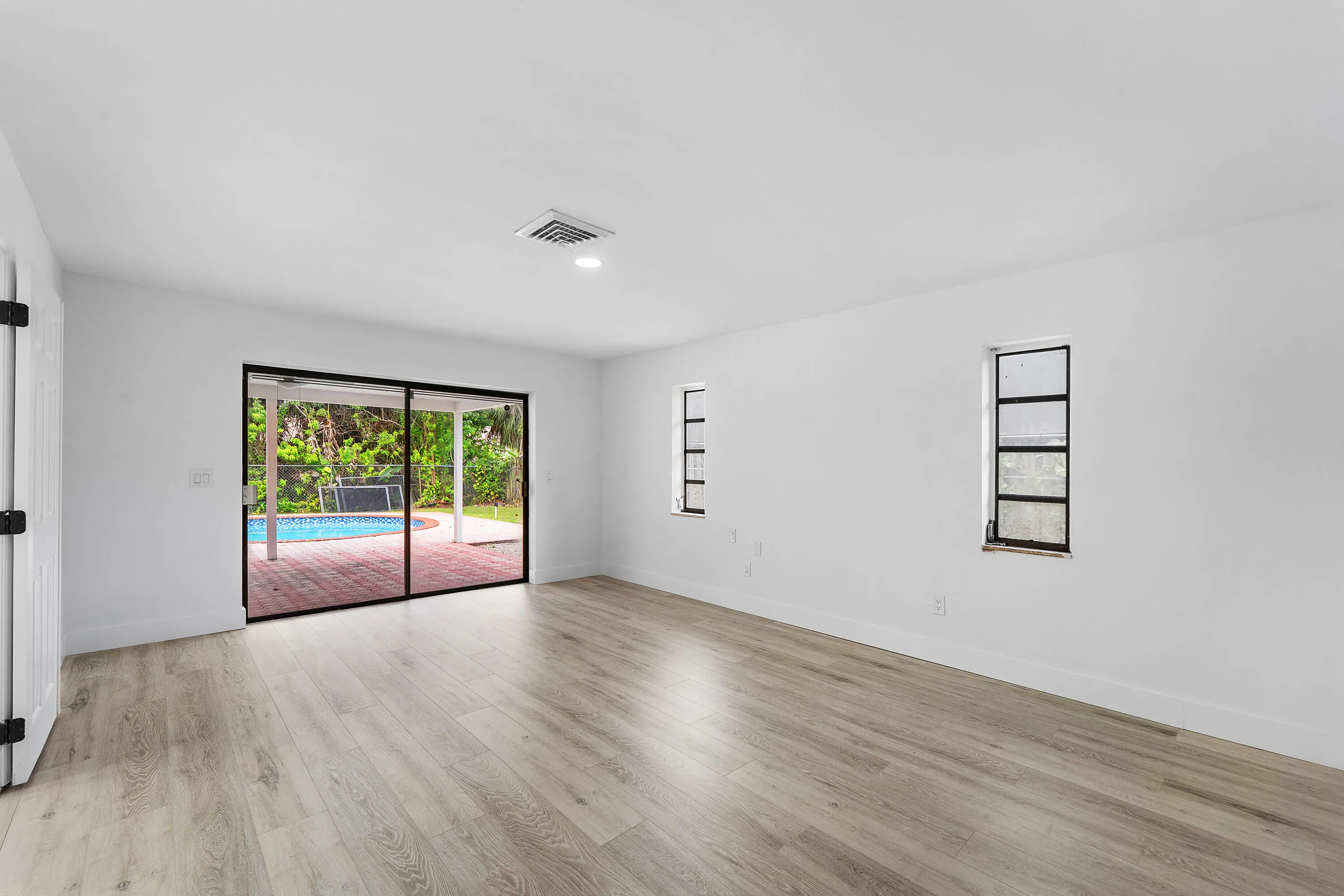 80 W PALM Drive