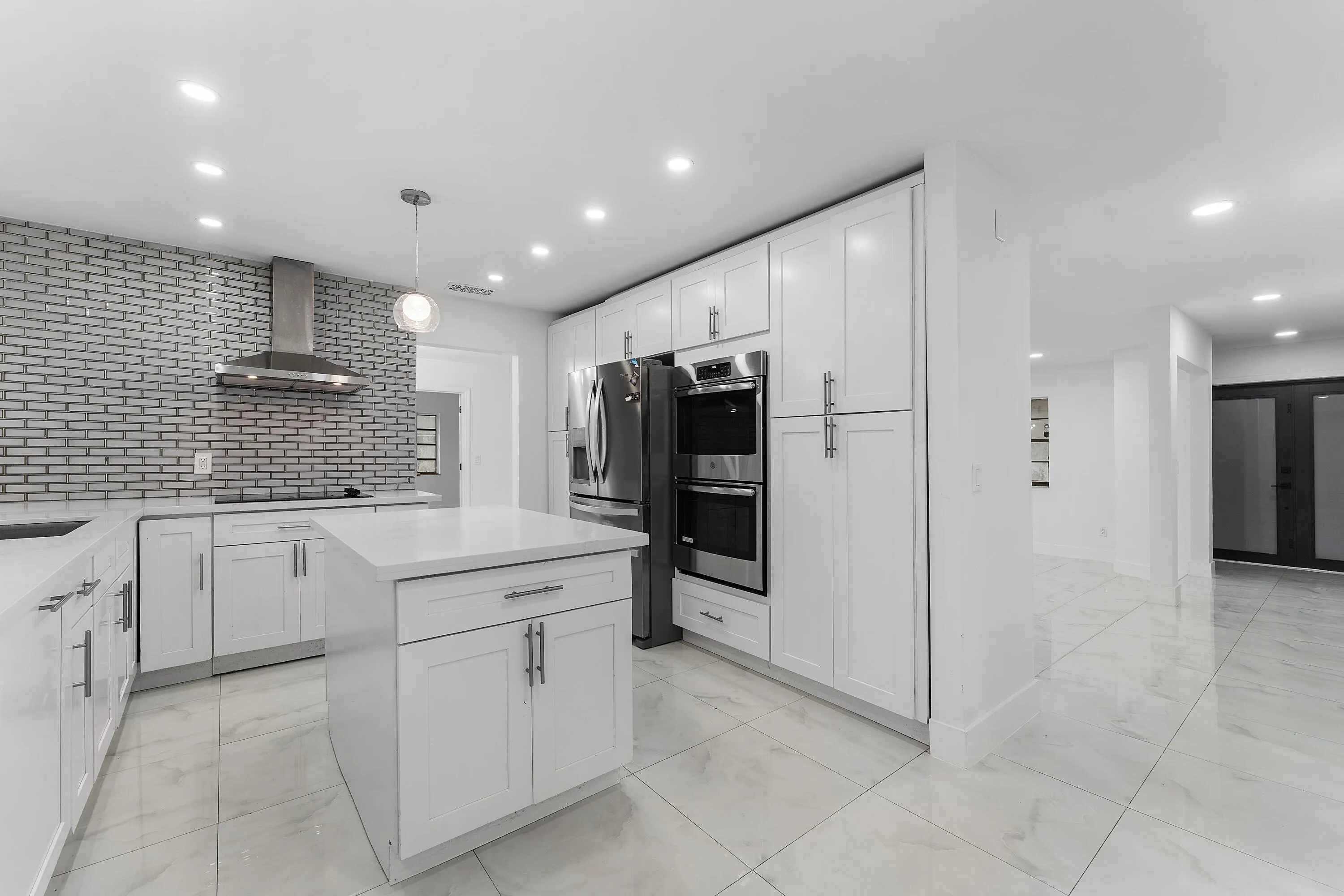 80 W PALM Drive