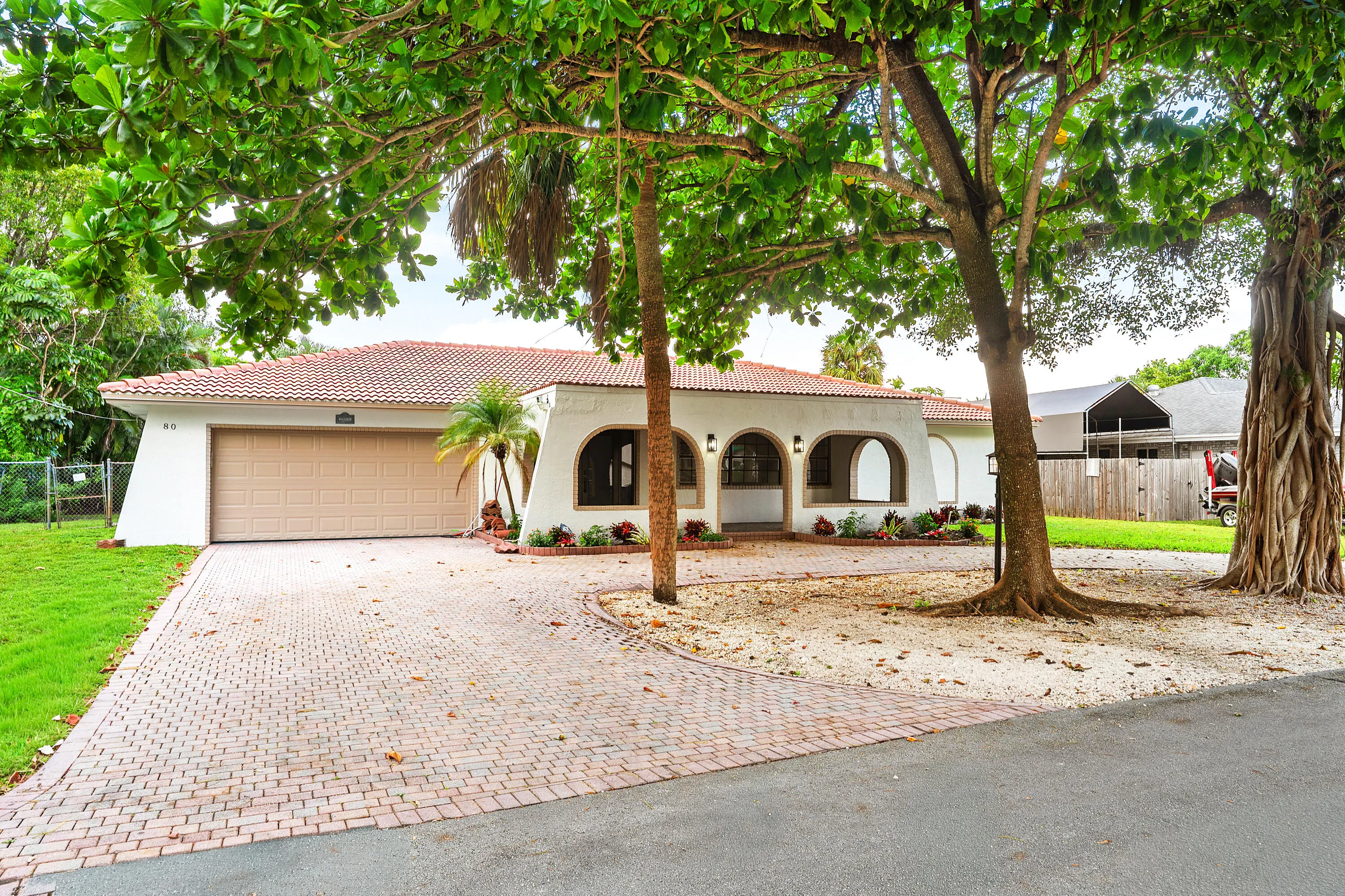 80 W PALM Drive