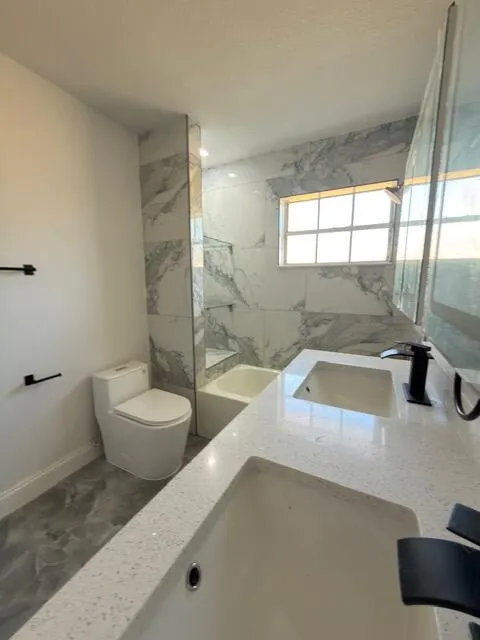 364 Garden Boulevard