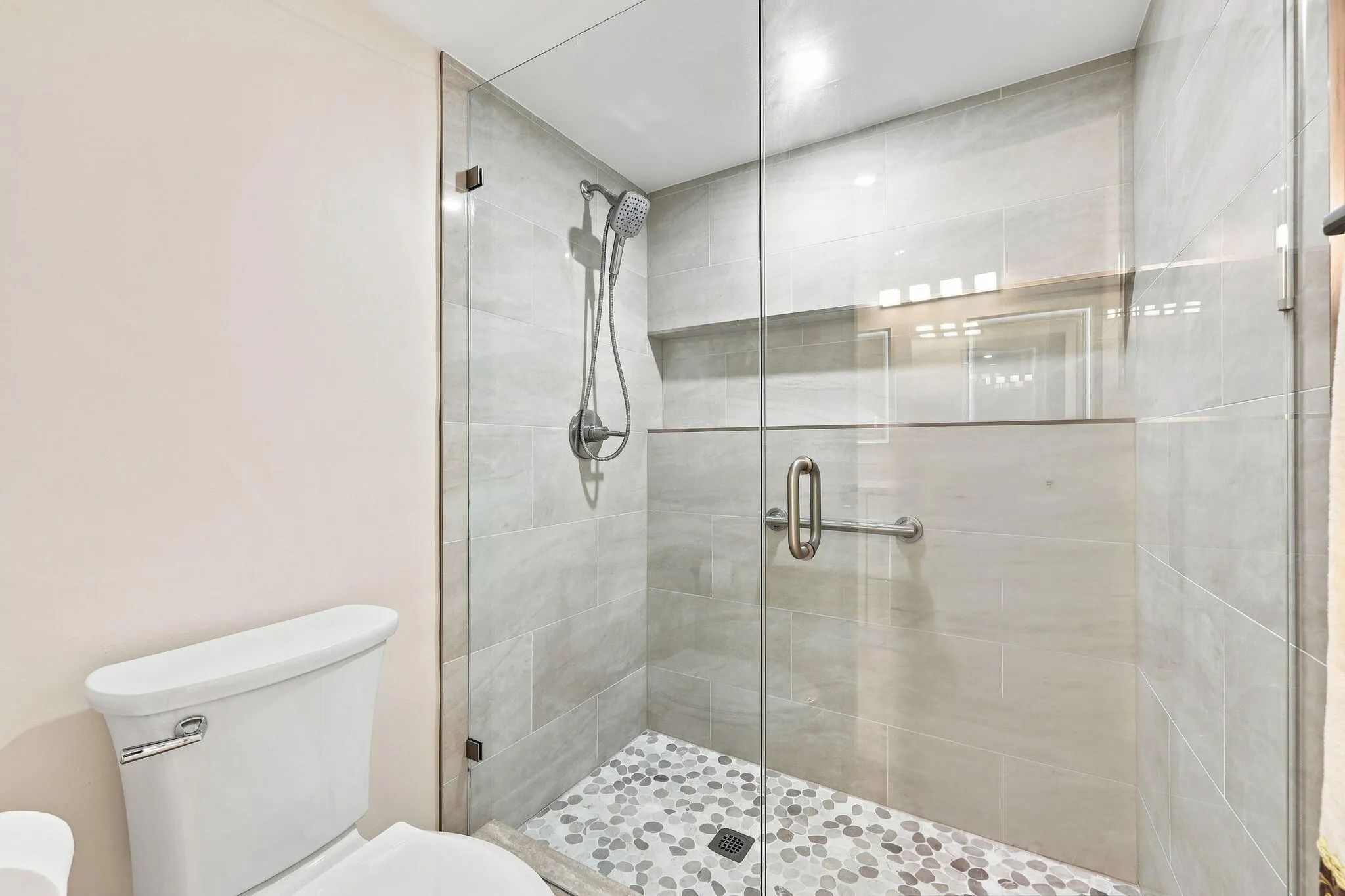 15456 PEMBRIDGE Drive #111