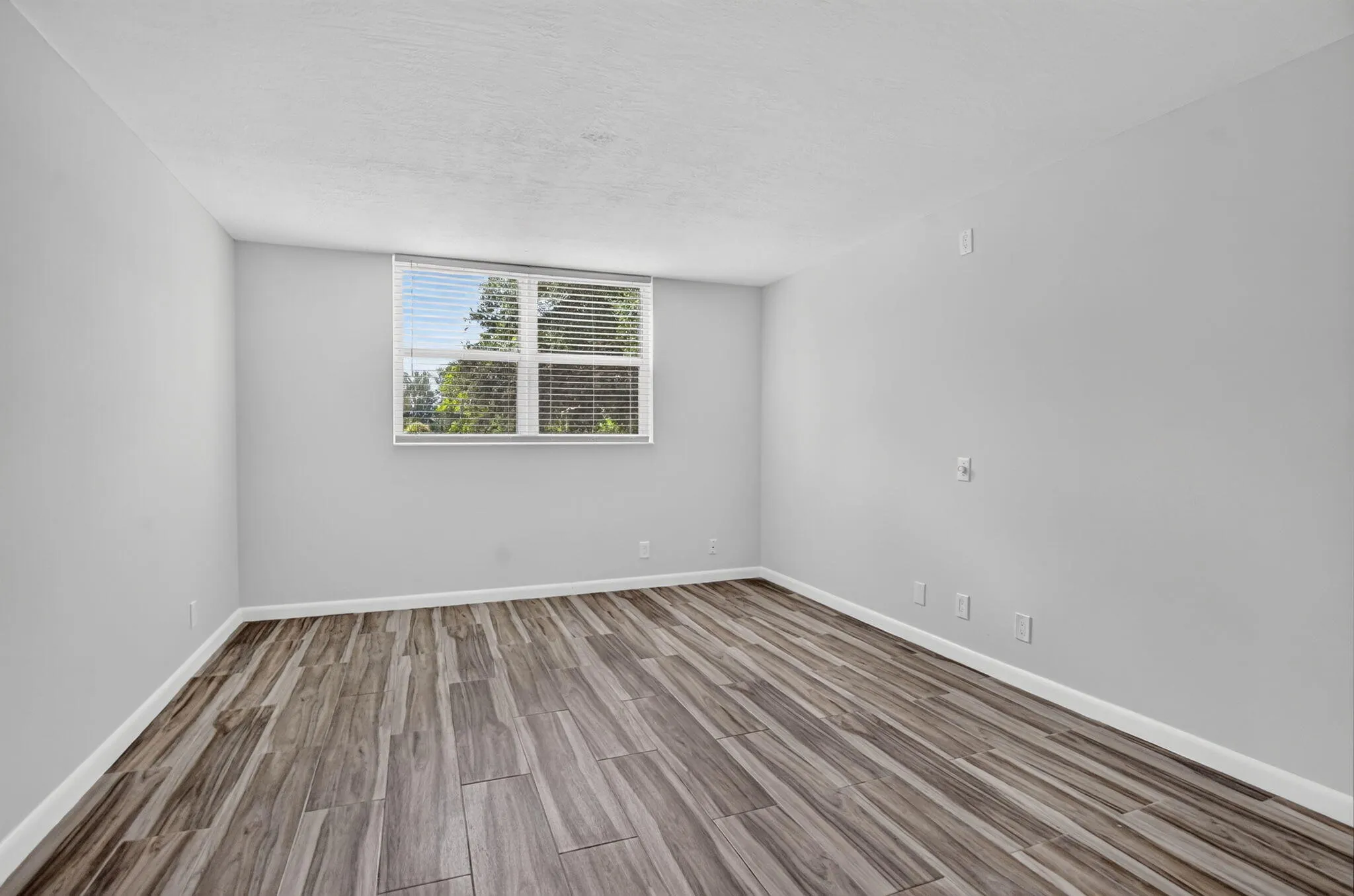 5961 NW 2ND Avenue #210