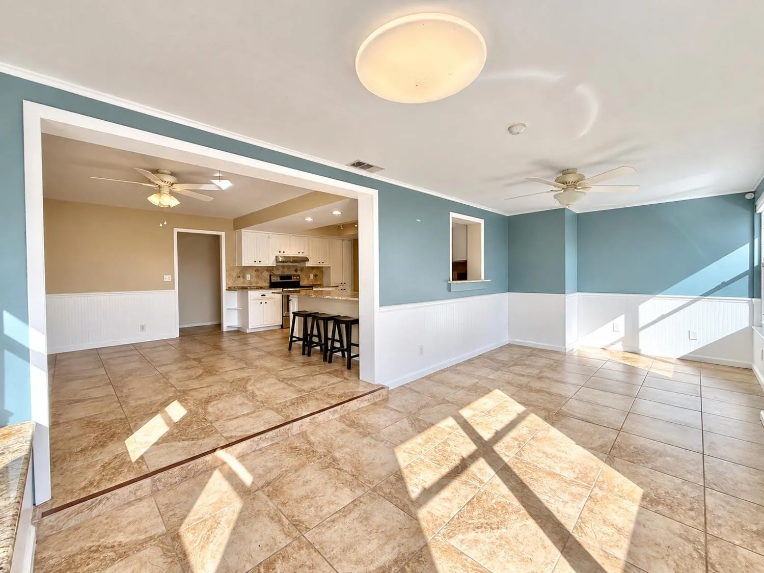 726 10TH Court