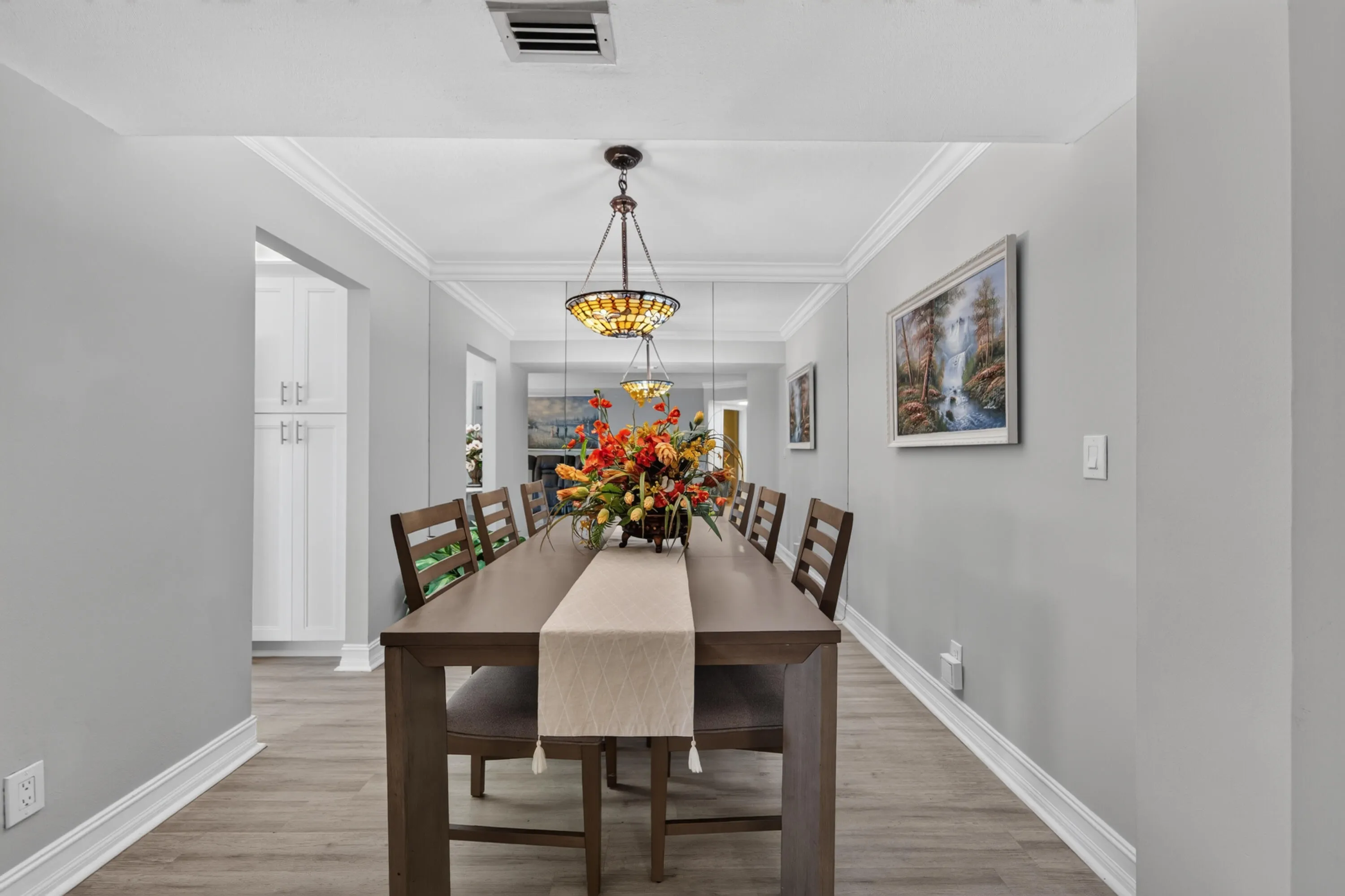 3871 VIA POINCIANA #202