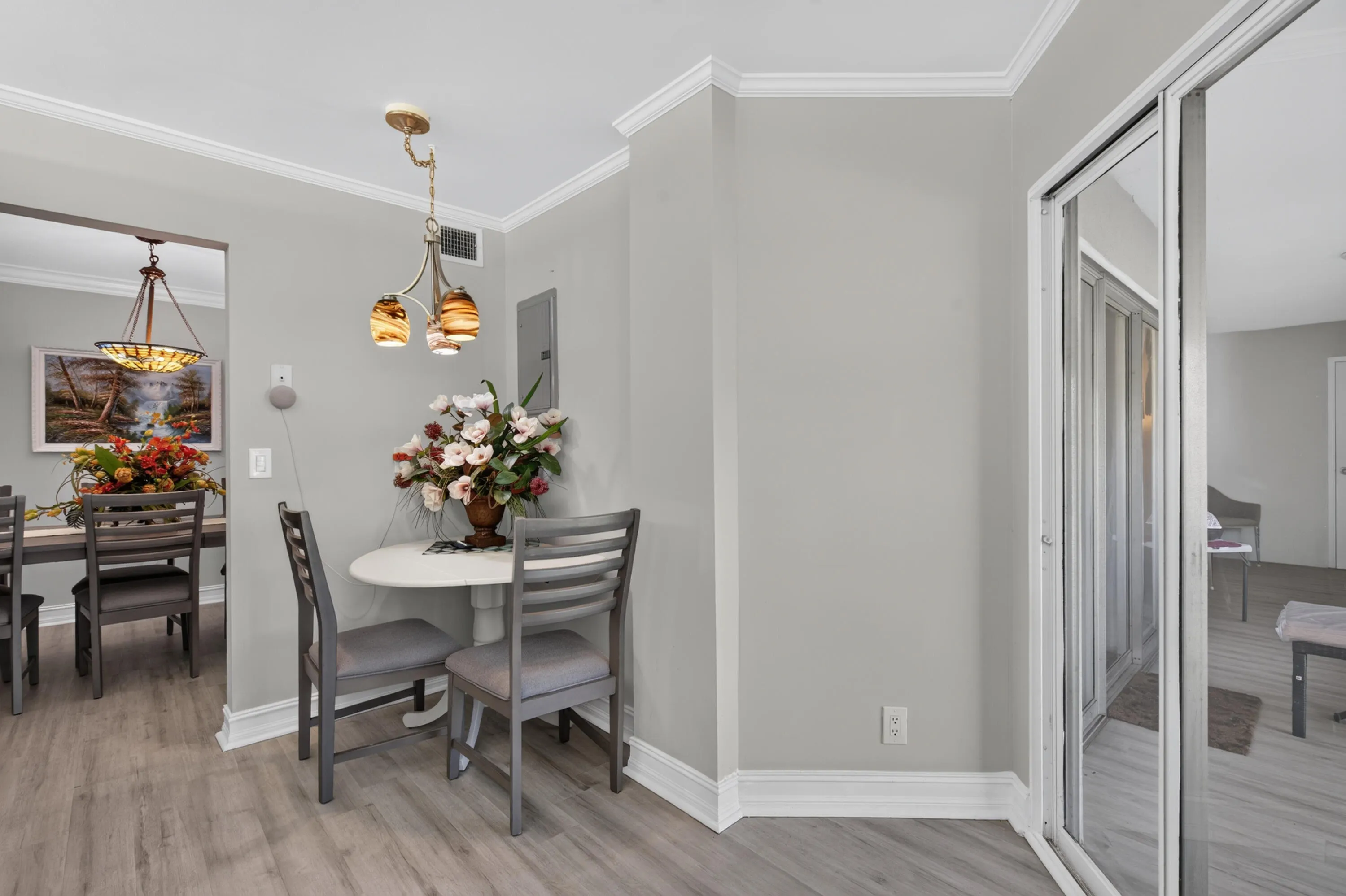 3871 VIA POINCIANA #202