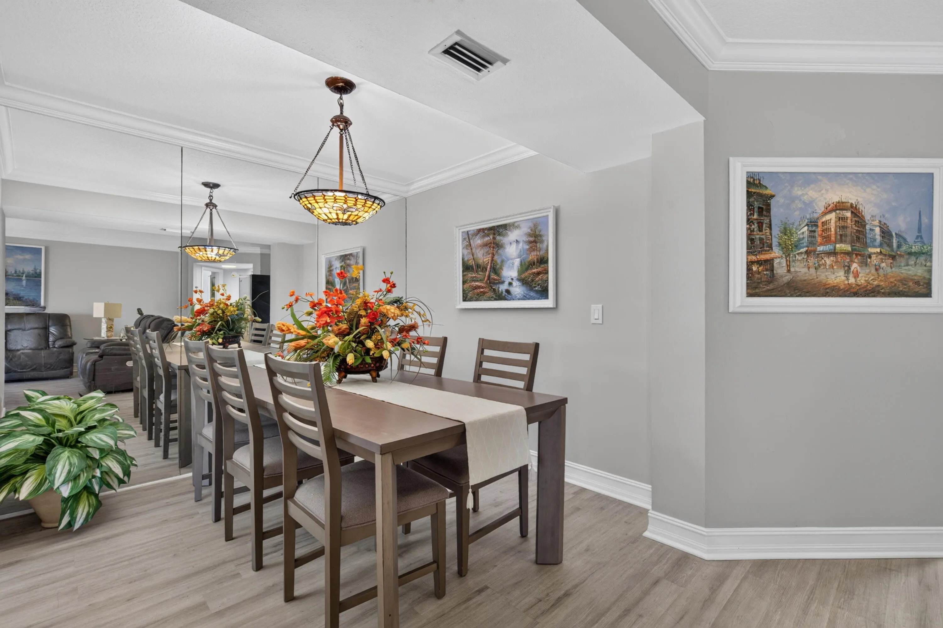 3871 VIA POINCIANA #202