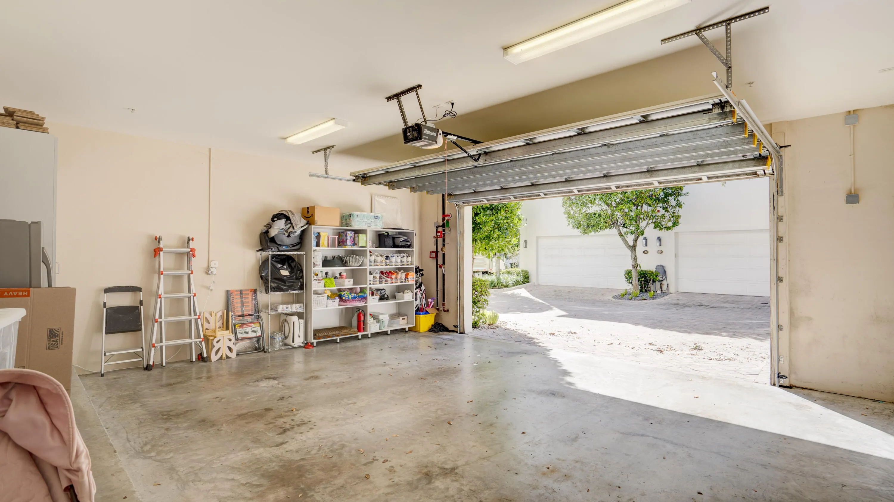 143 N Cannery Row Circle