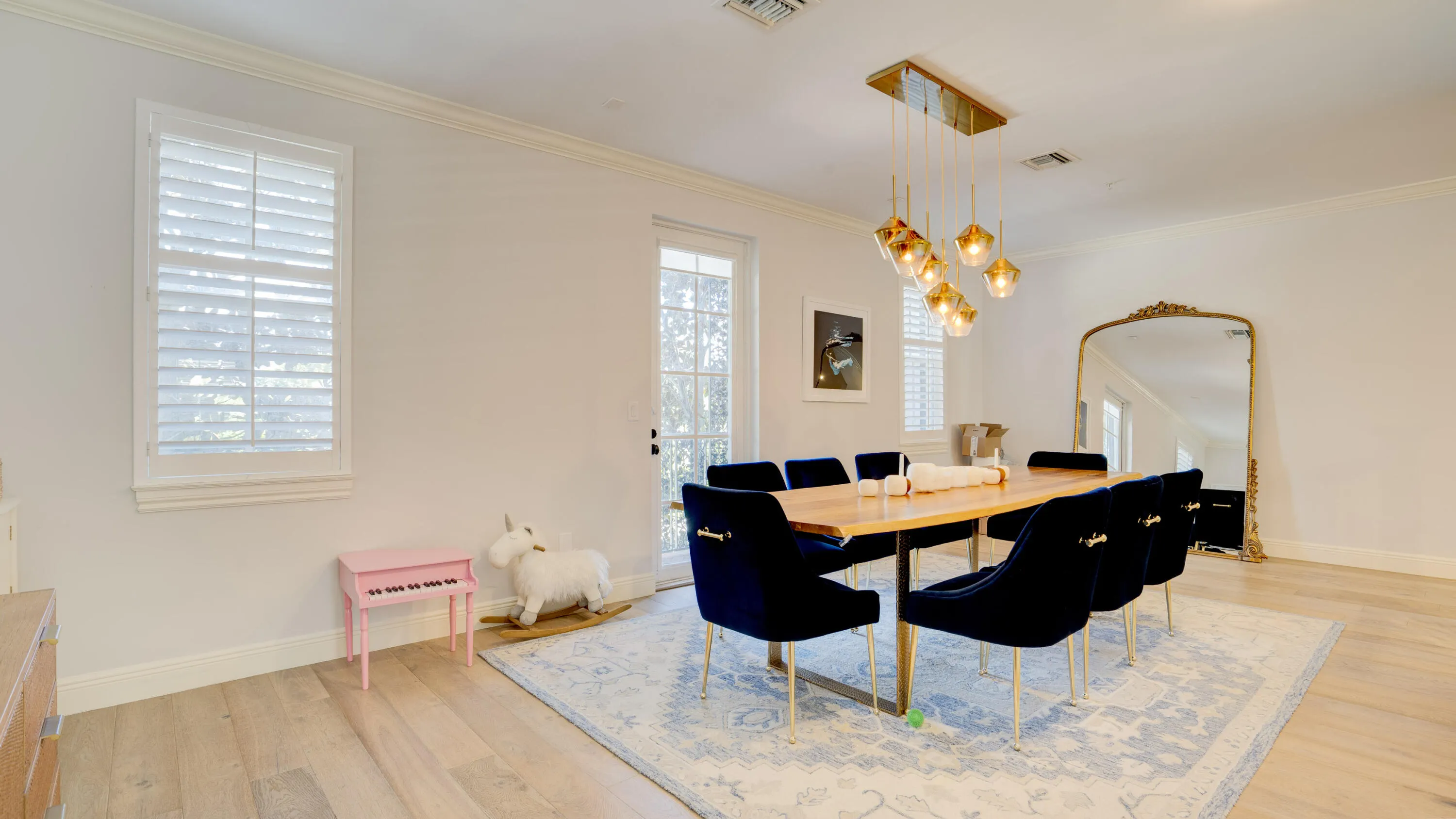 143 N Cannery Row Circle