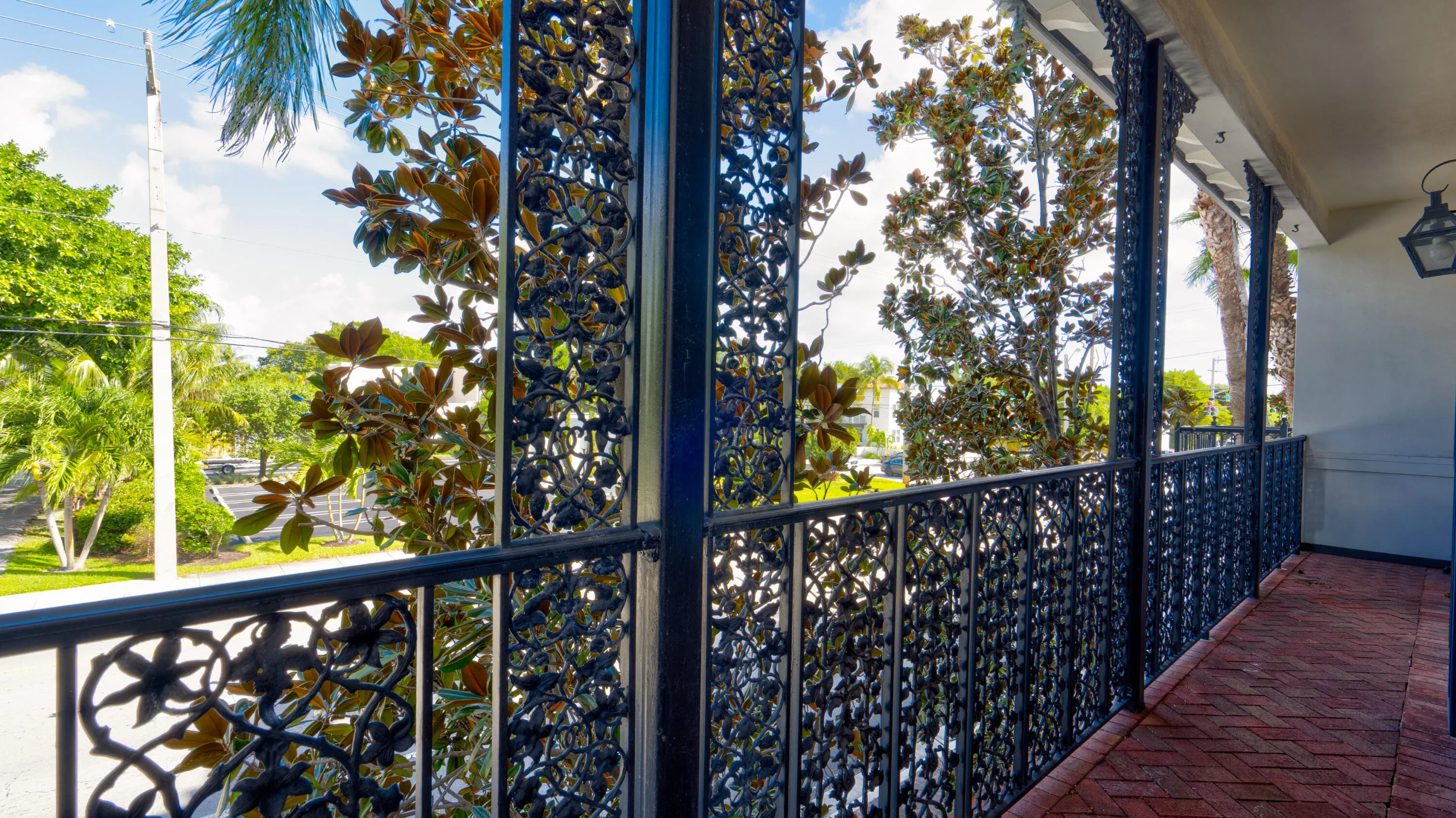 143 N Cannery Row Circle