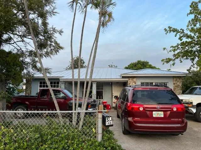 1402 S J Street #1