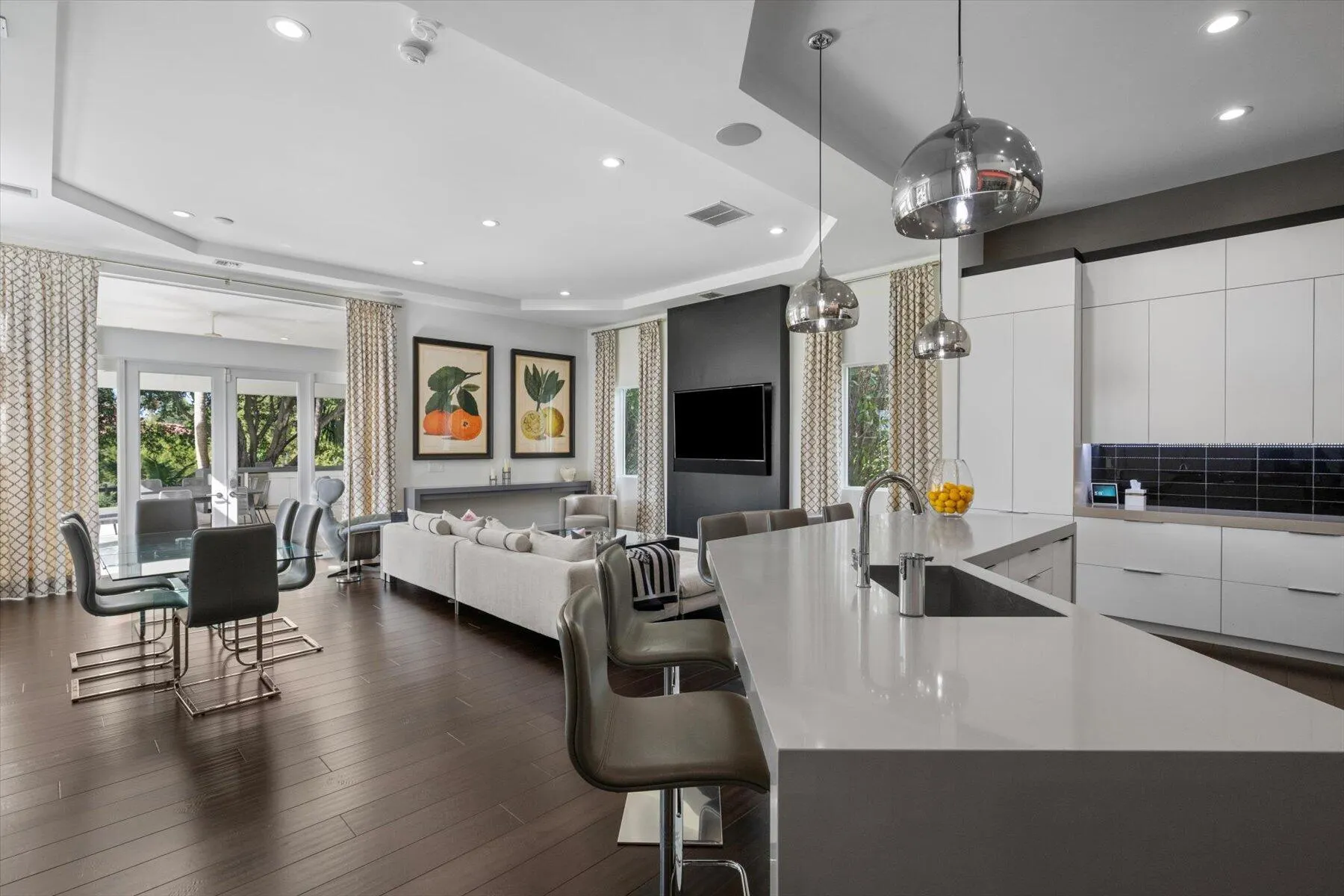 3580 Aiken Court