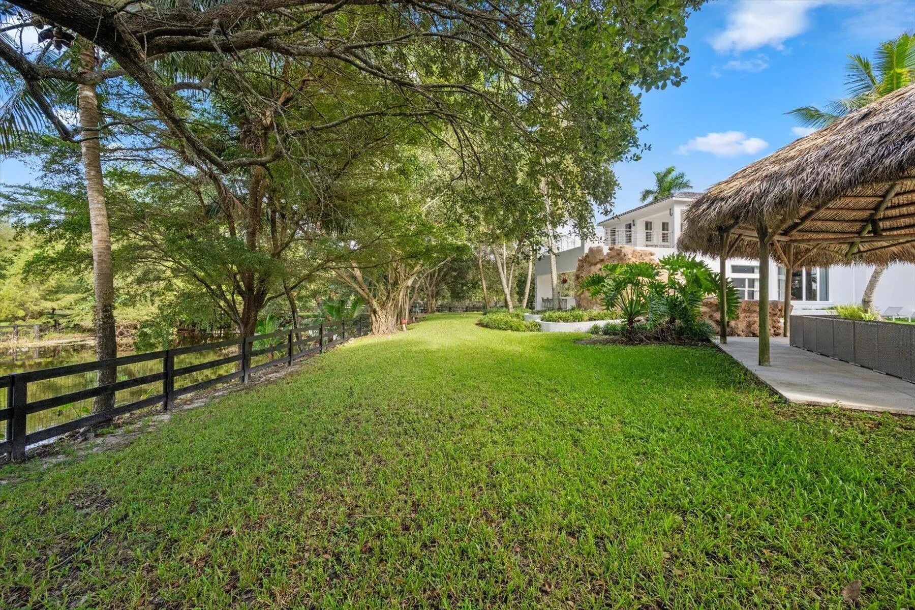 3580 Aiken Court