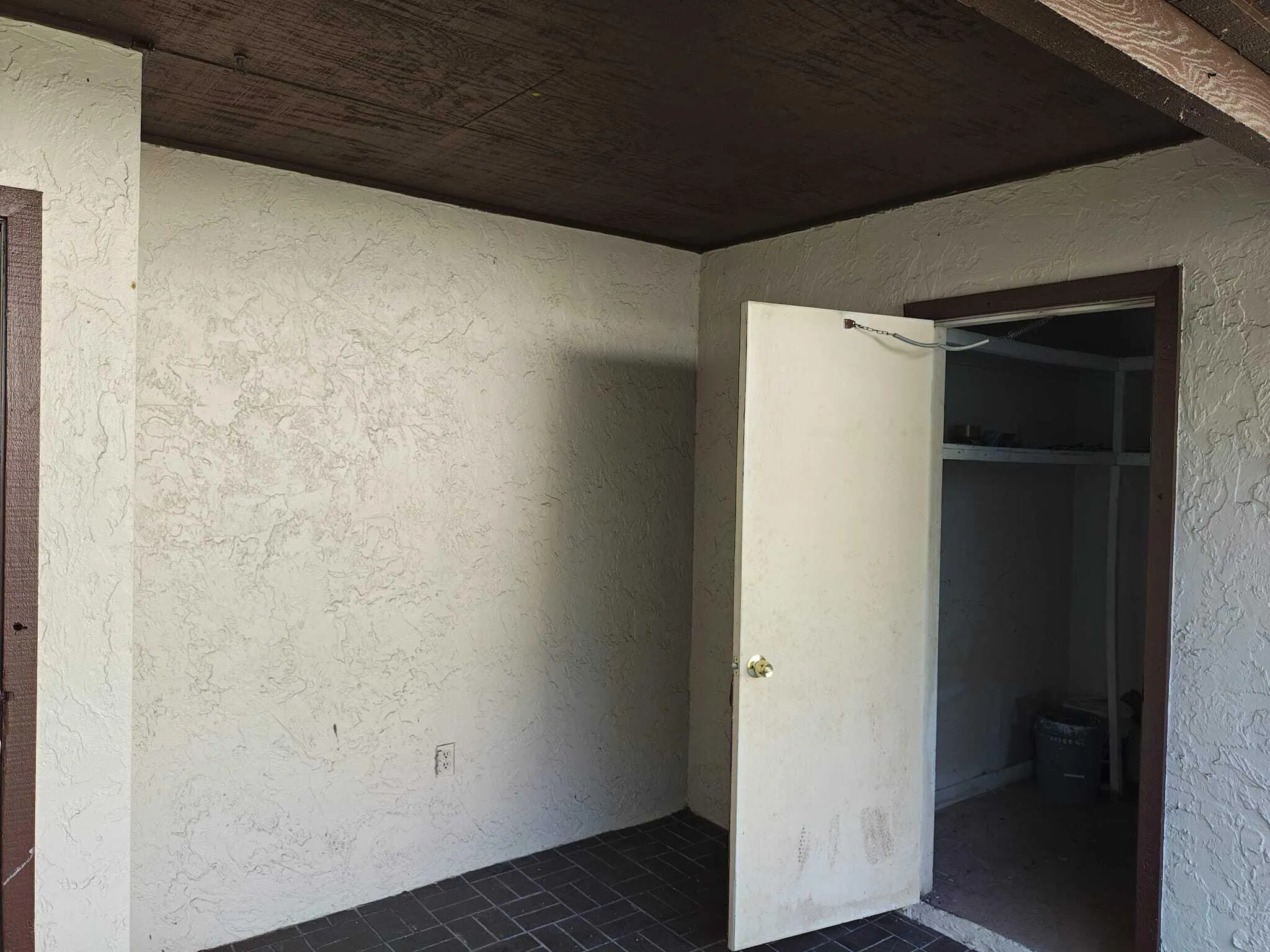 4477 NW 3rd Drive