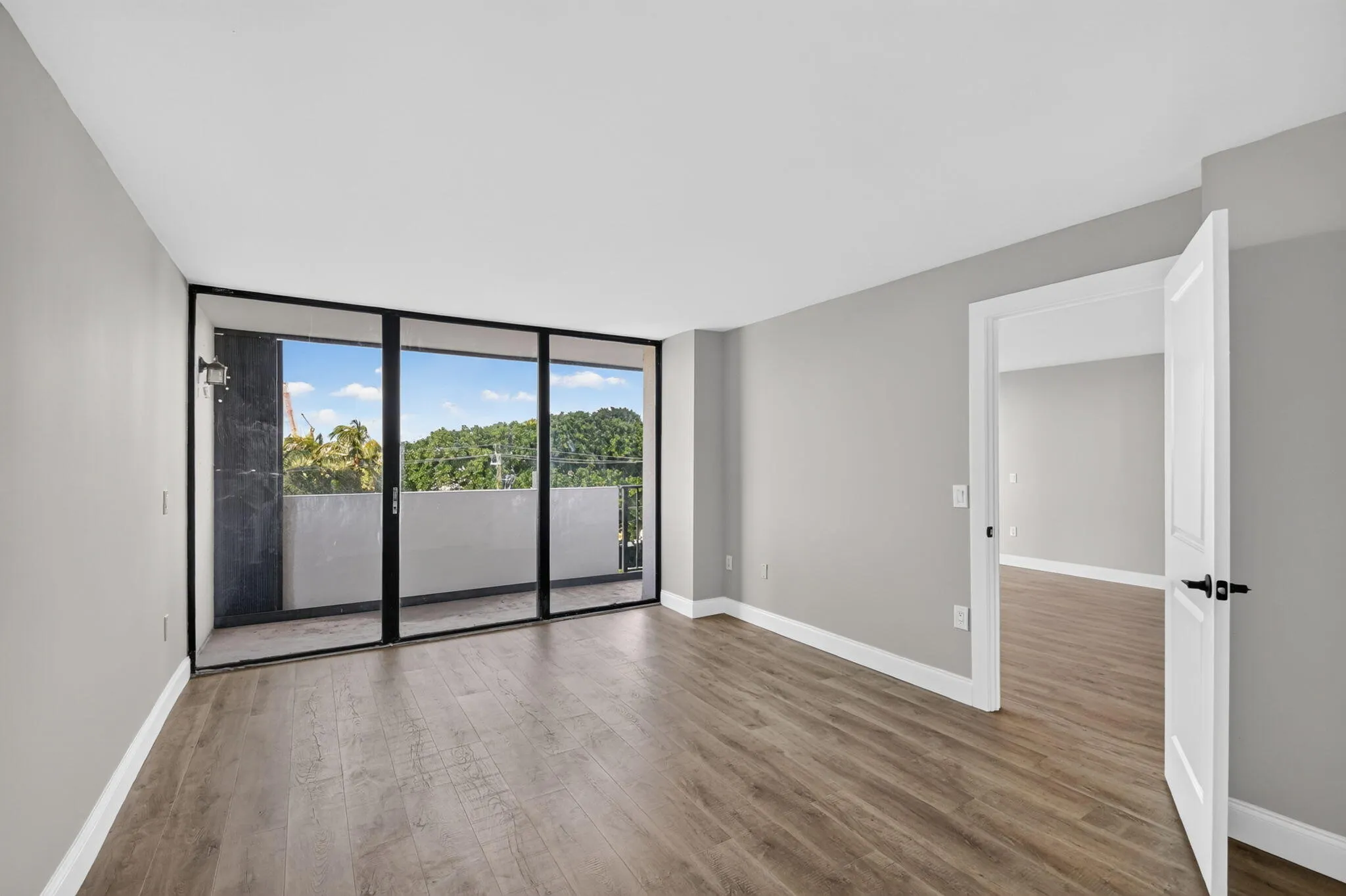 5600 N FLAGLER Drive #306