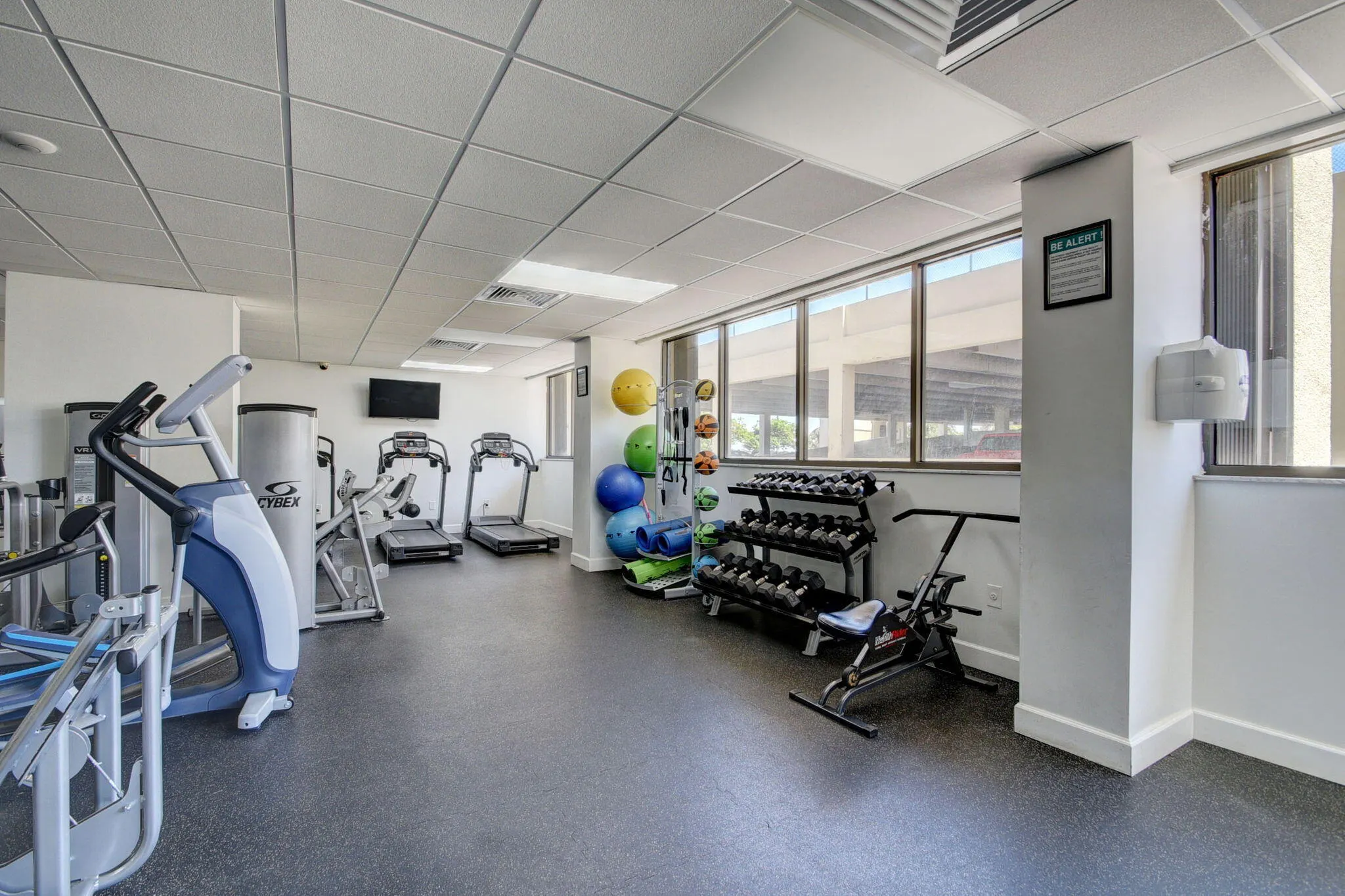 5600 N FLAGLER Drive #306