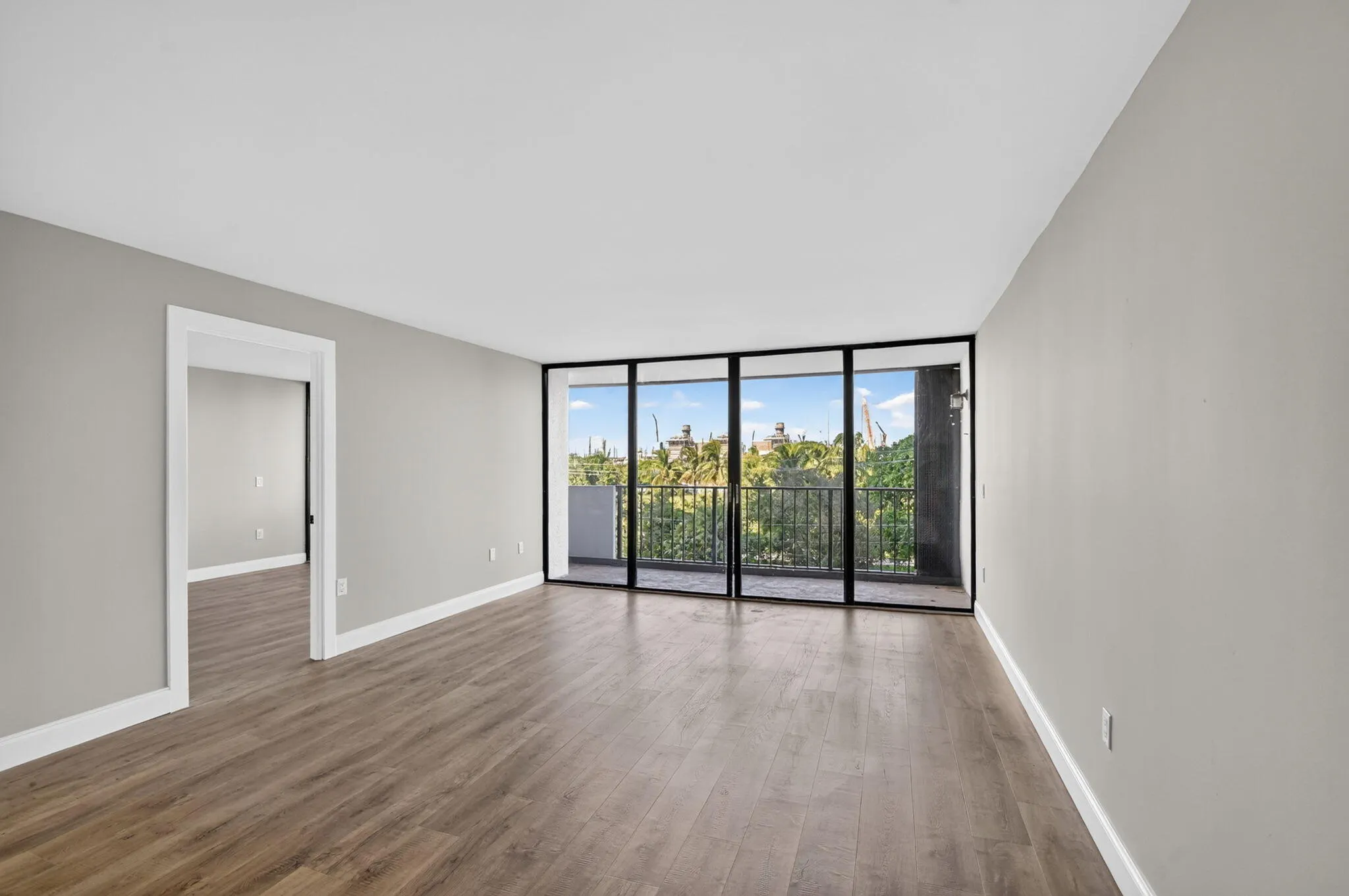 5600 N FLAGLER Drive #306