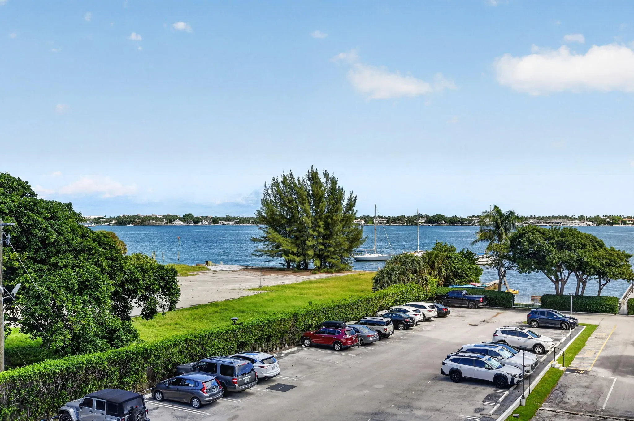 5600 N FLAGLER Drive #306