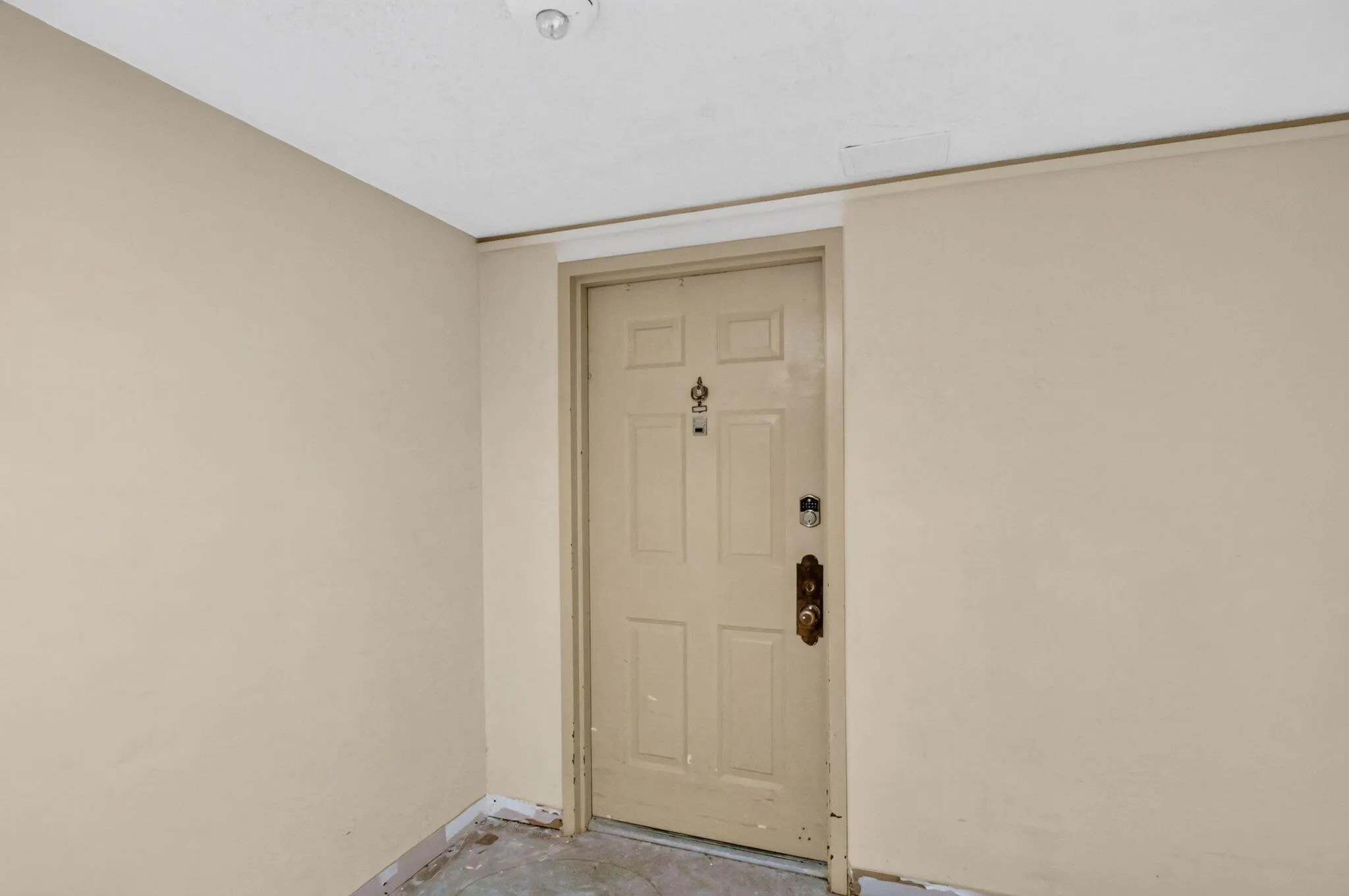 5600 N FLAGLER Drive #306