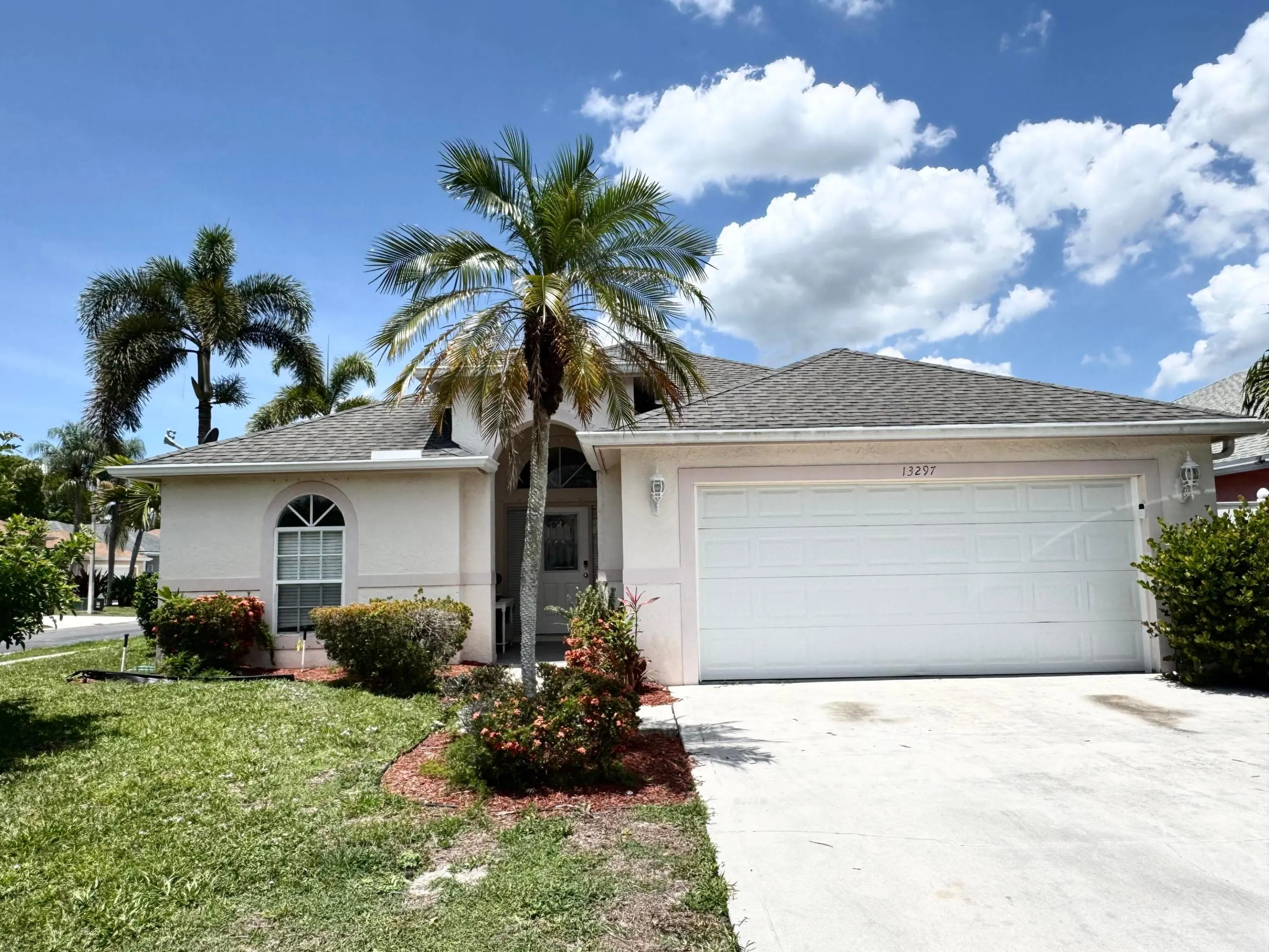 13297 EMERALD VIEW Court