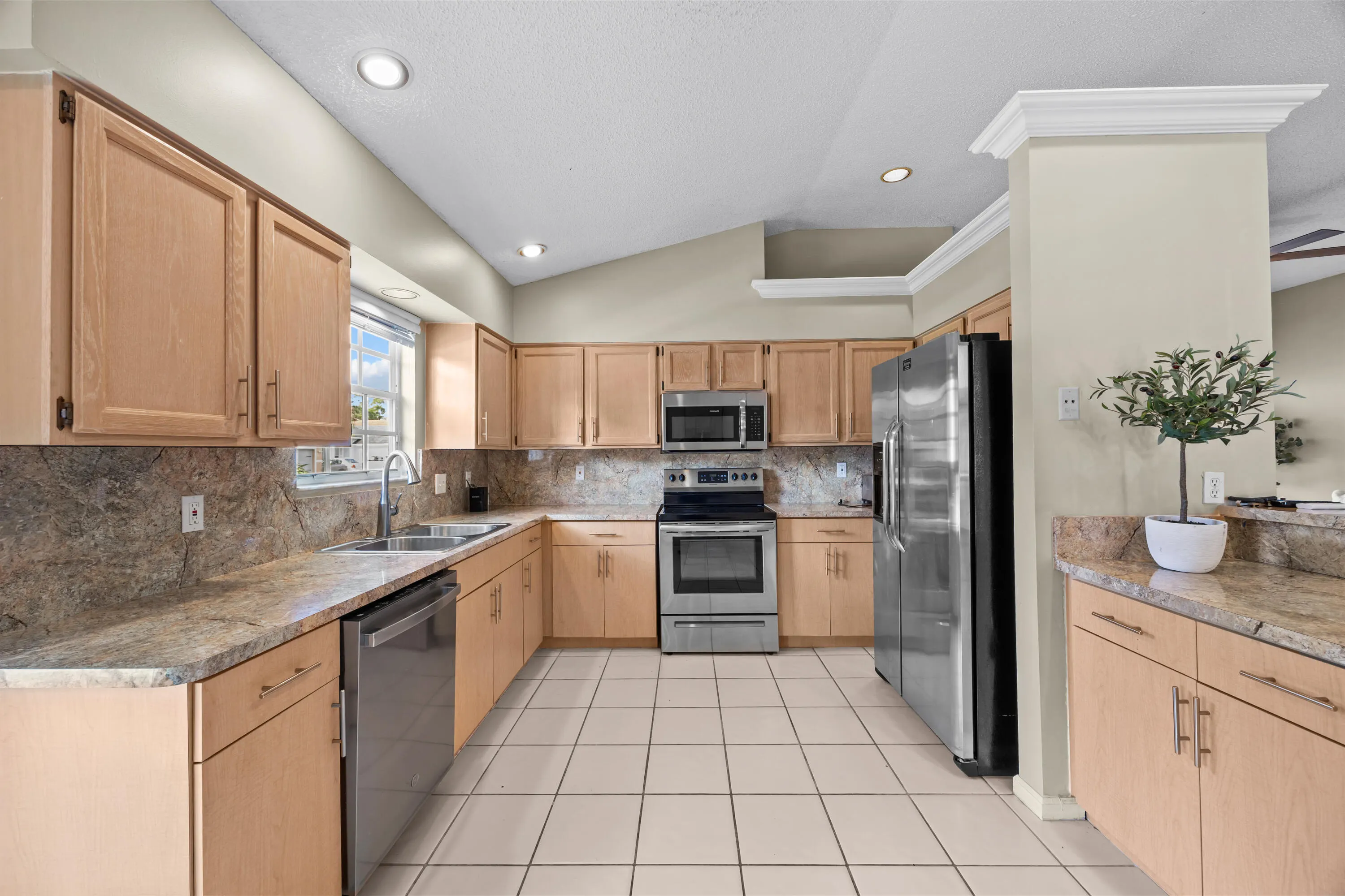 13297 EMERALD VIEW Court