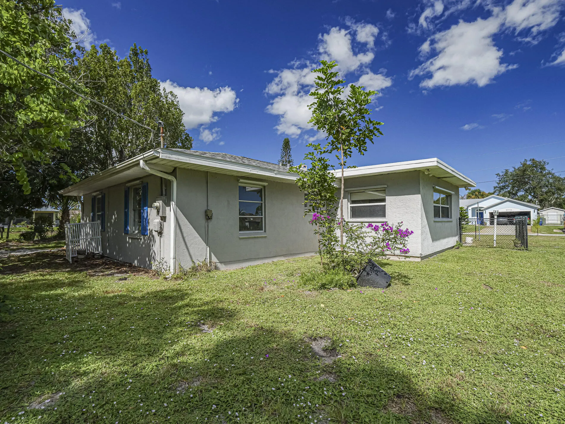 133 EASY Street