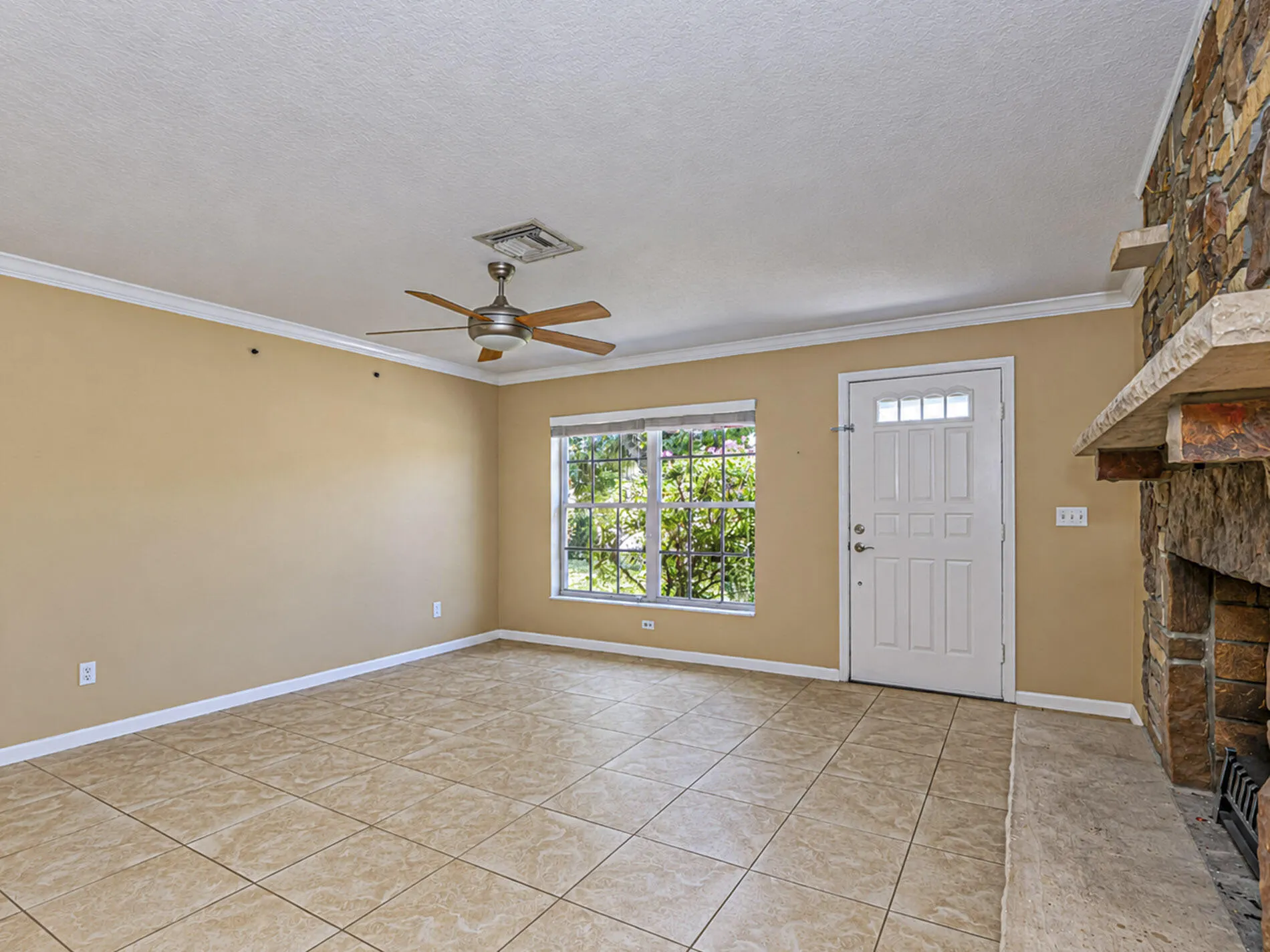 133 EASY Street