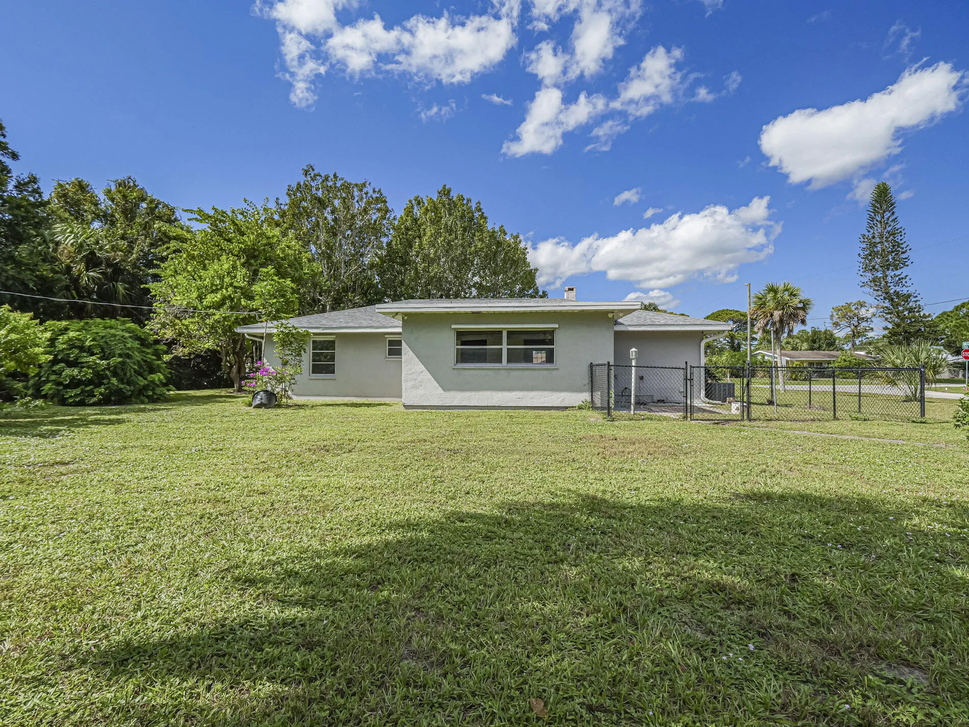 133 EASY Street