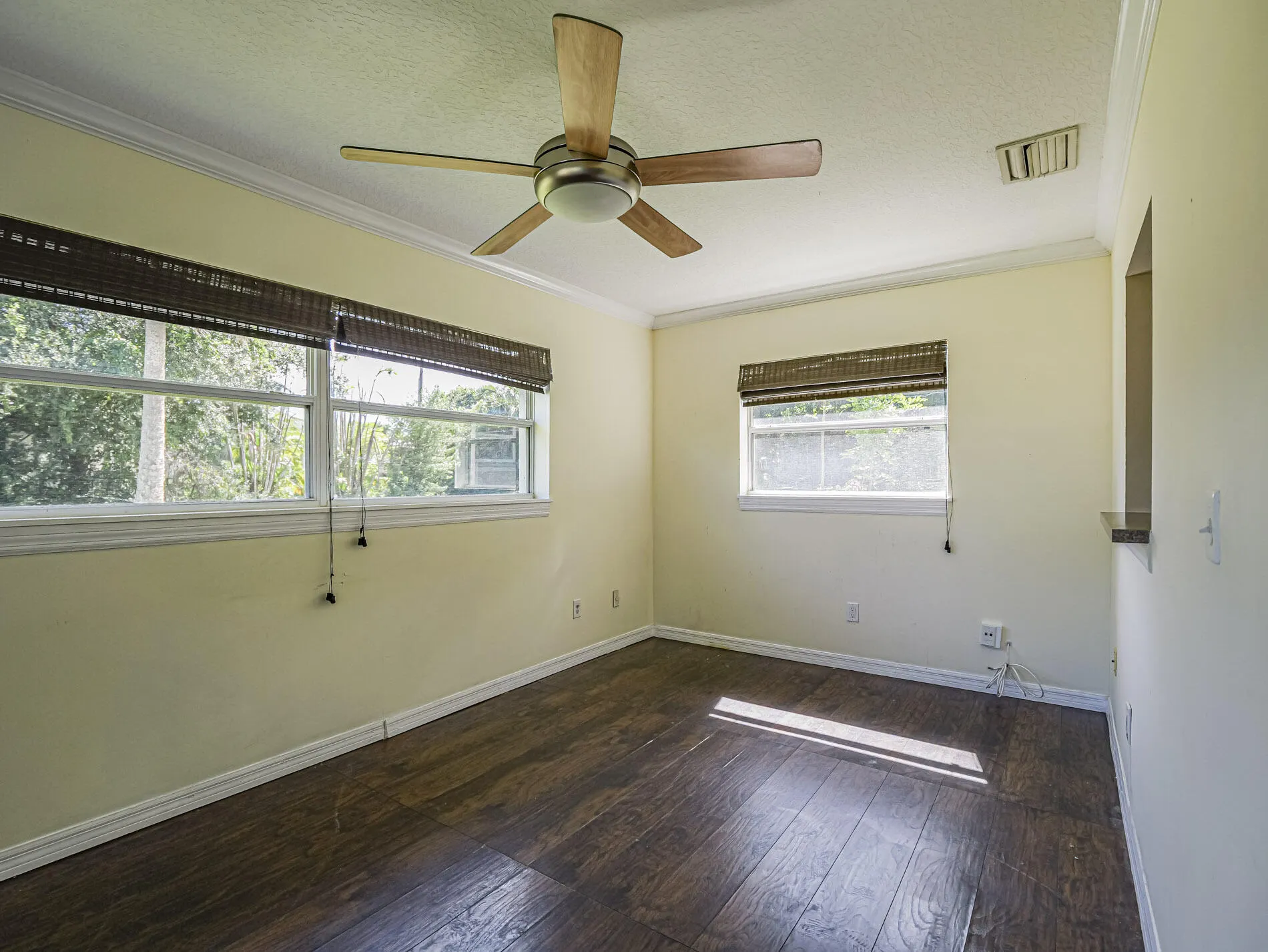 133 EASY Street