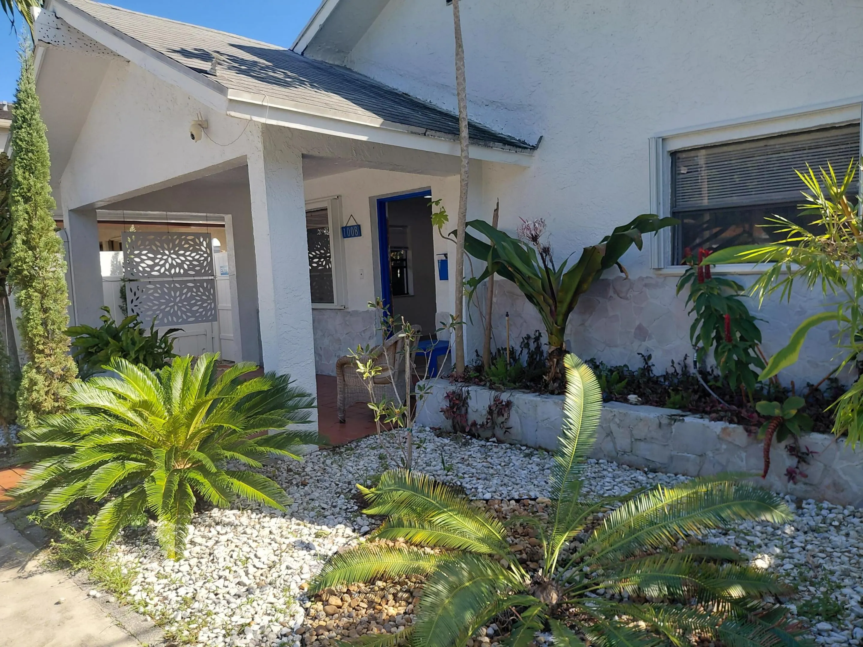 1008 NE 33RD Street