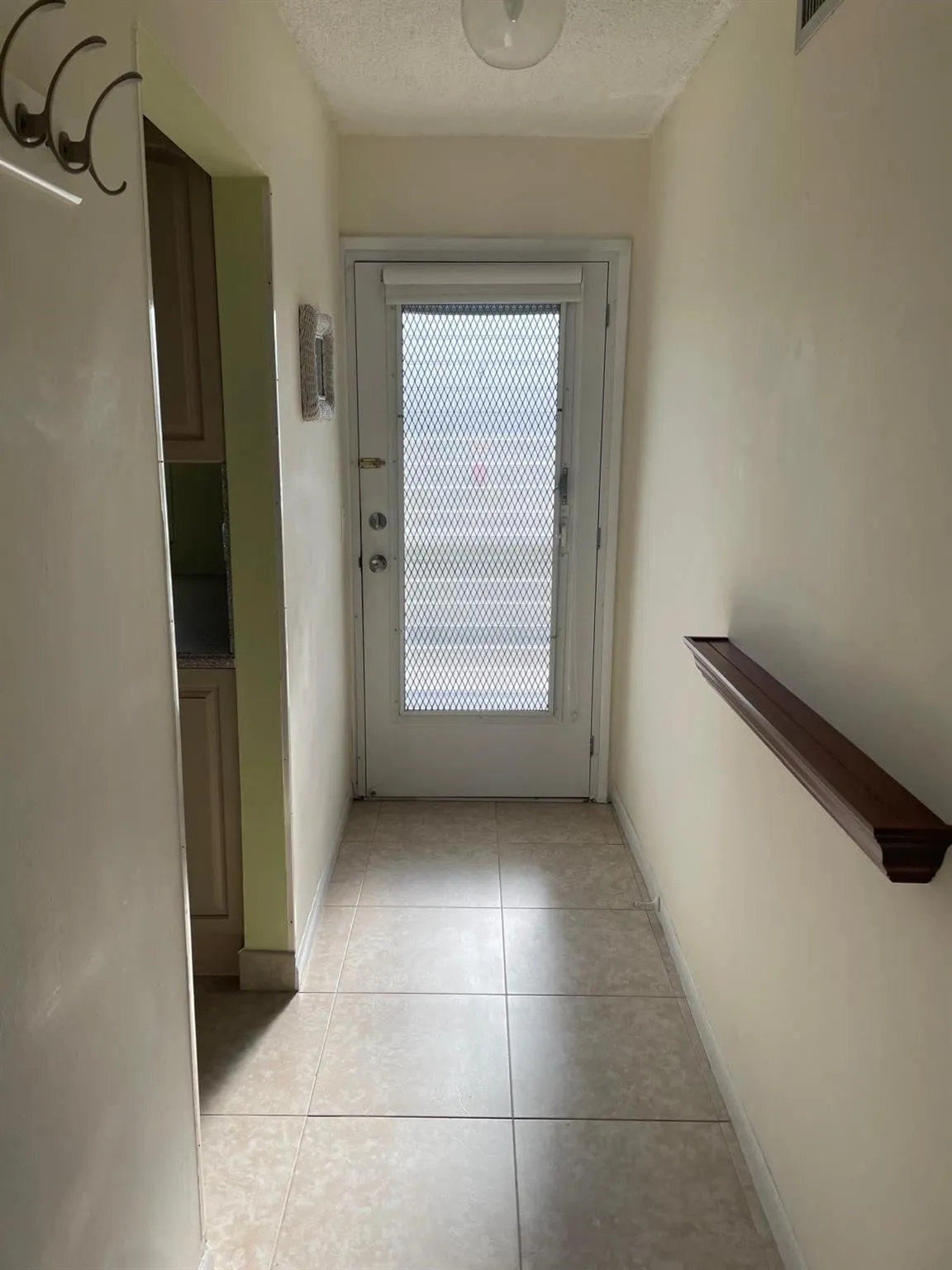 2520 NE 1st Court #411