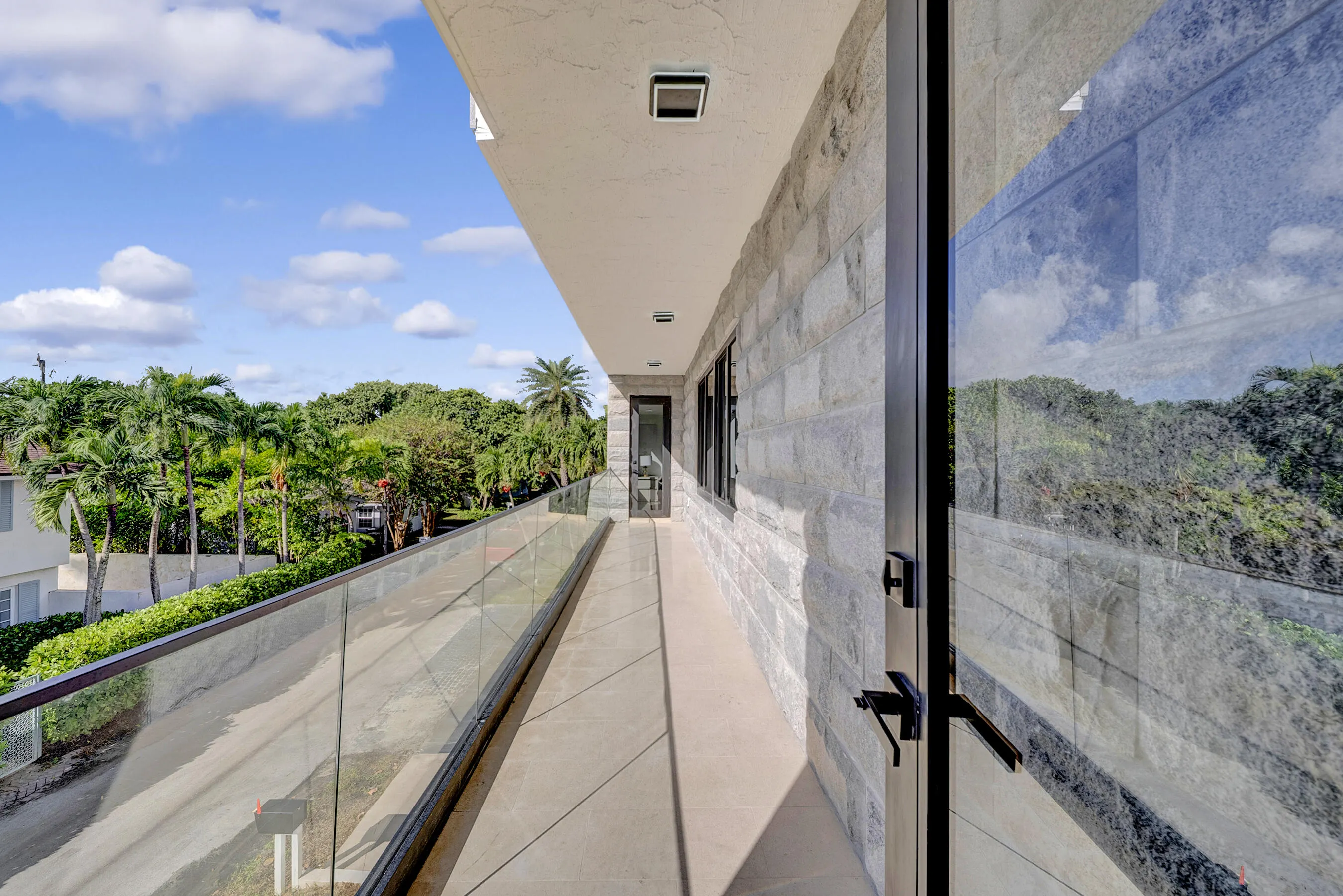 961 LAKE WYMAN Road