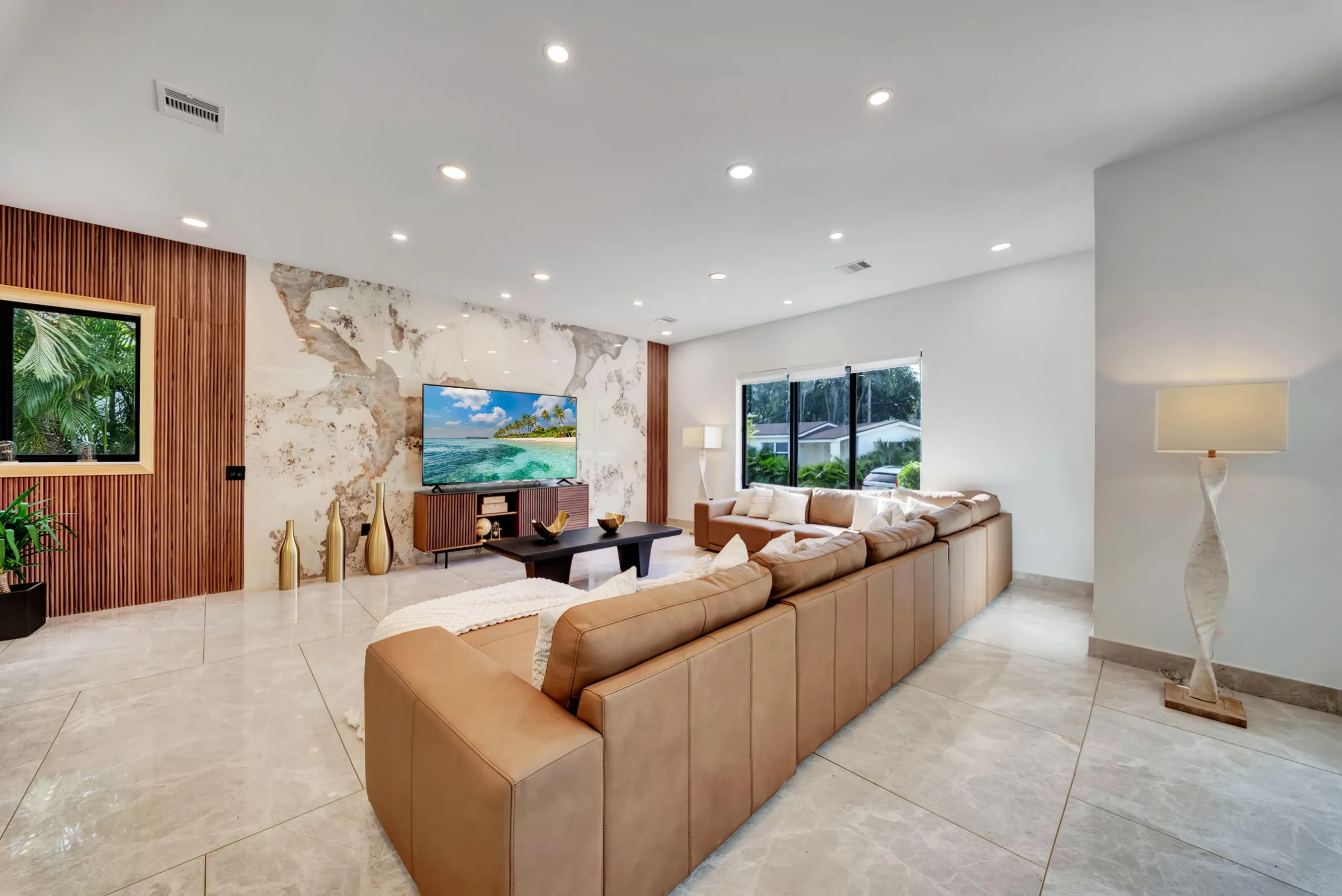 961 LAKE WYMAN Road