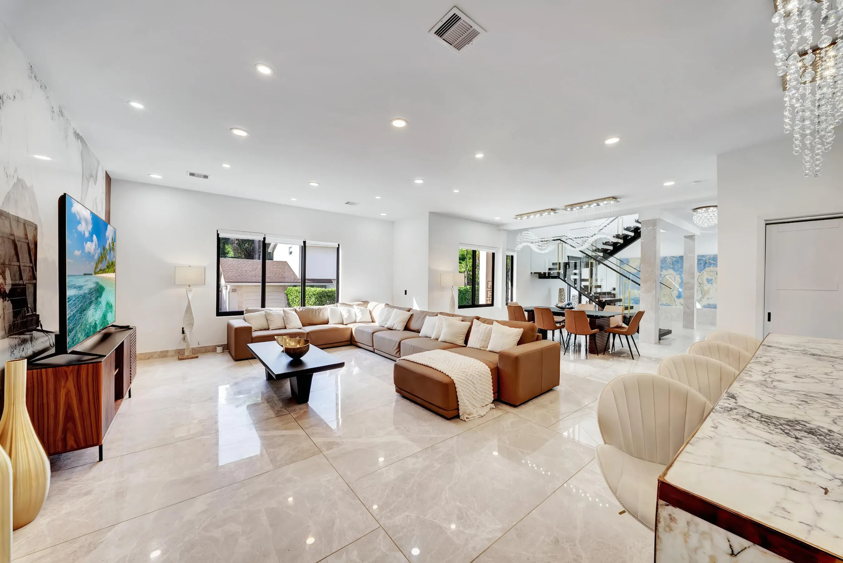 961 LAKE WYMAN Road