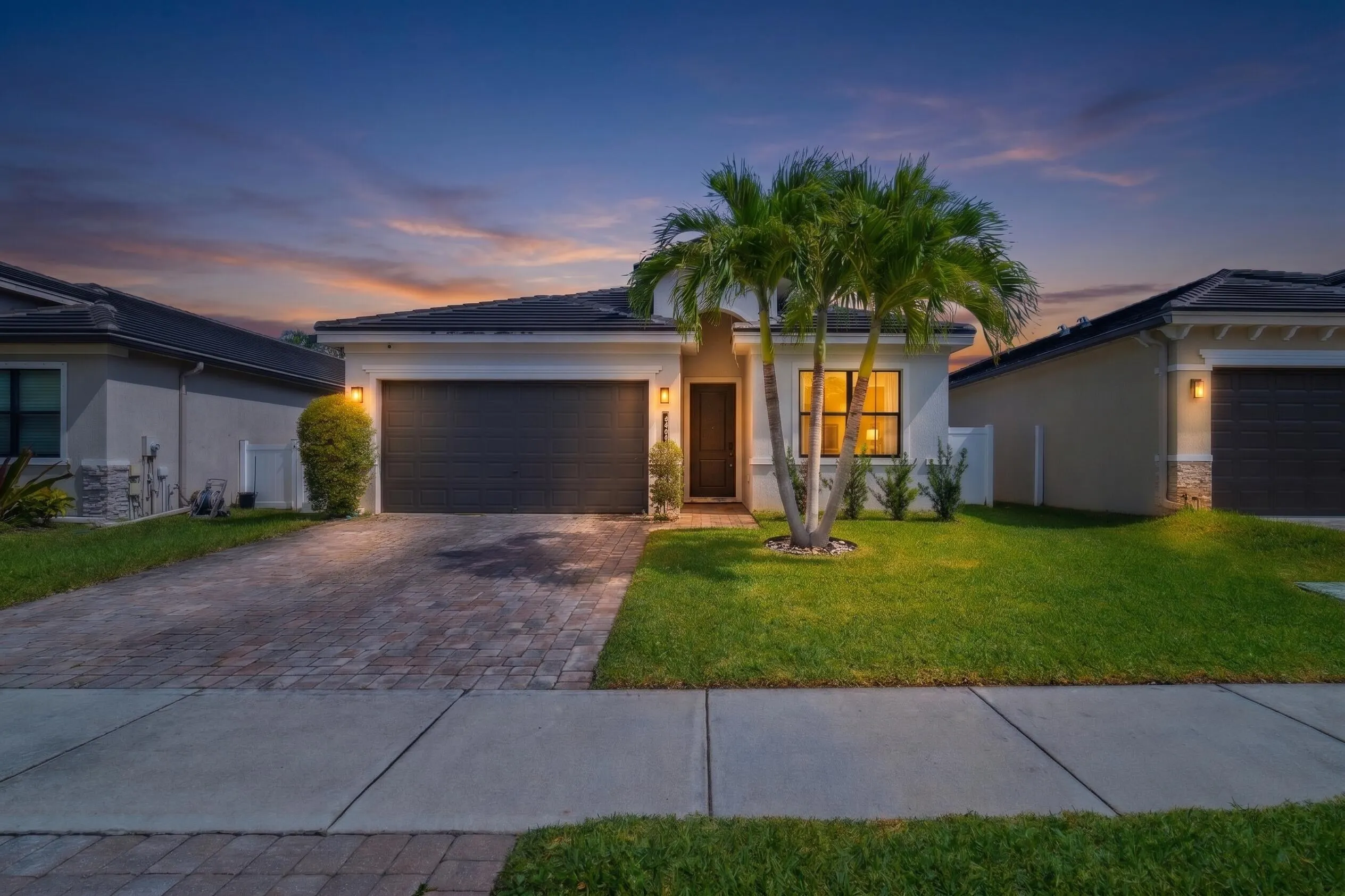 7461 Moonrise Drive