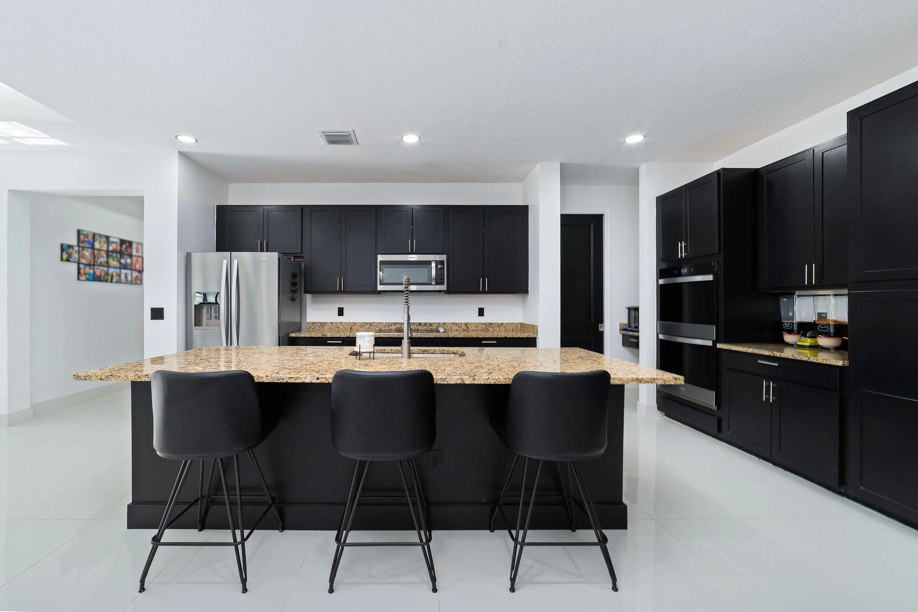 7461 Moonrise Drive