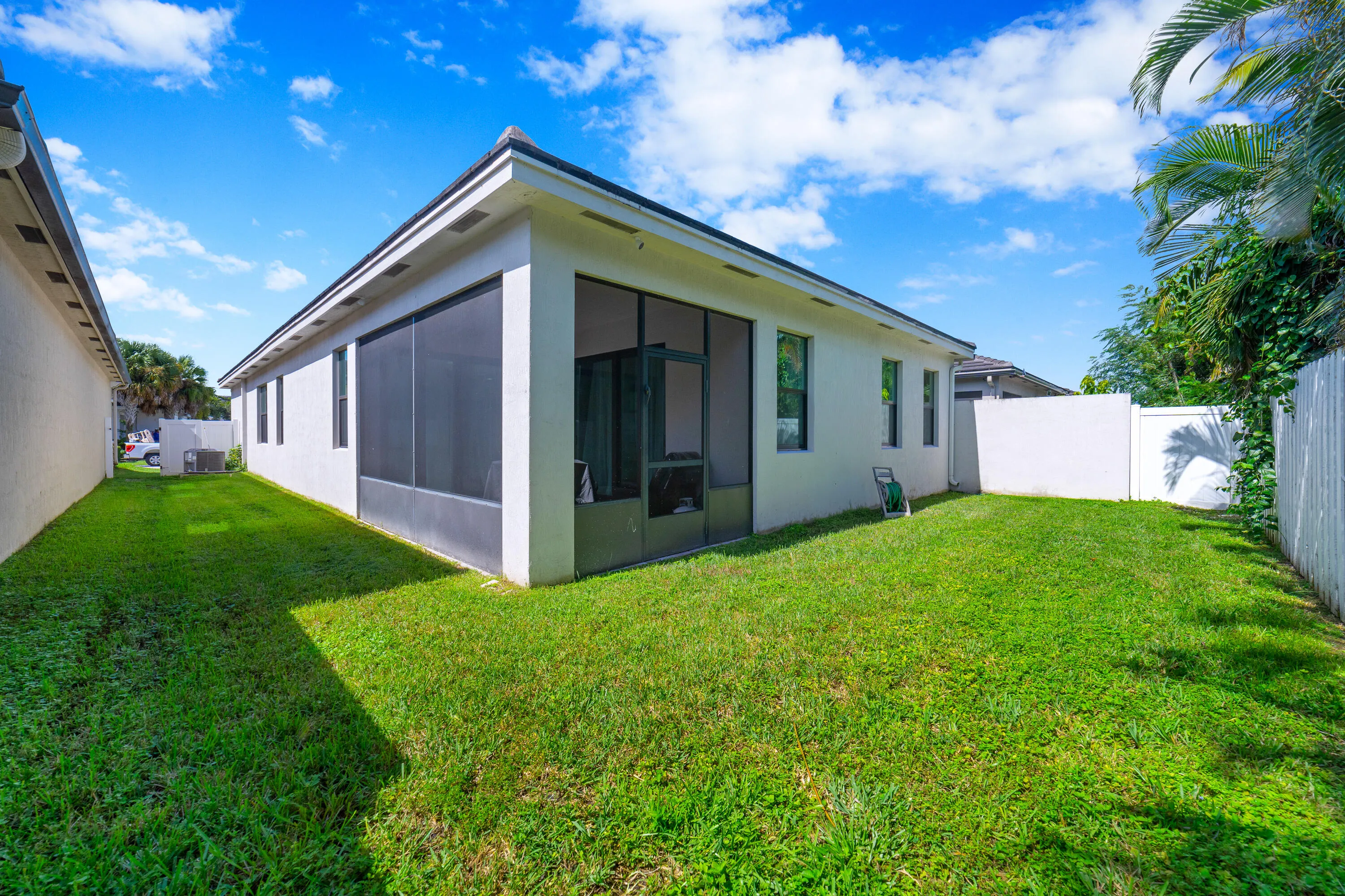 7461 Moonrise Drive
